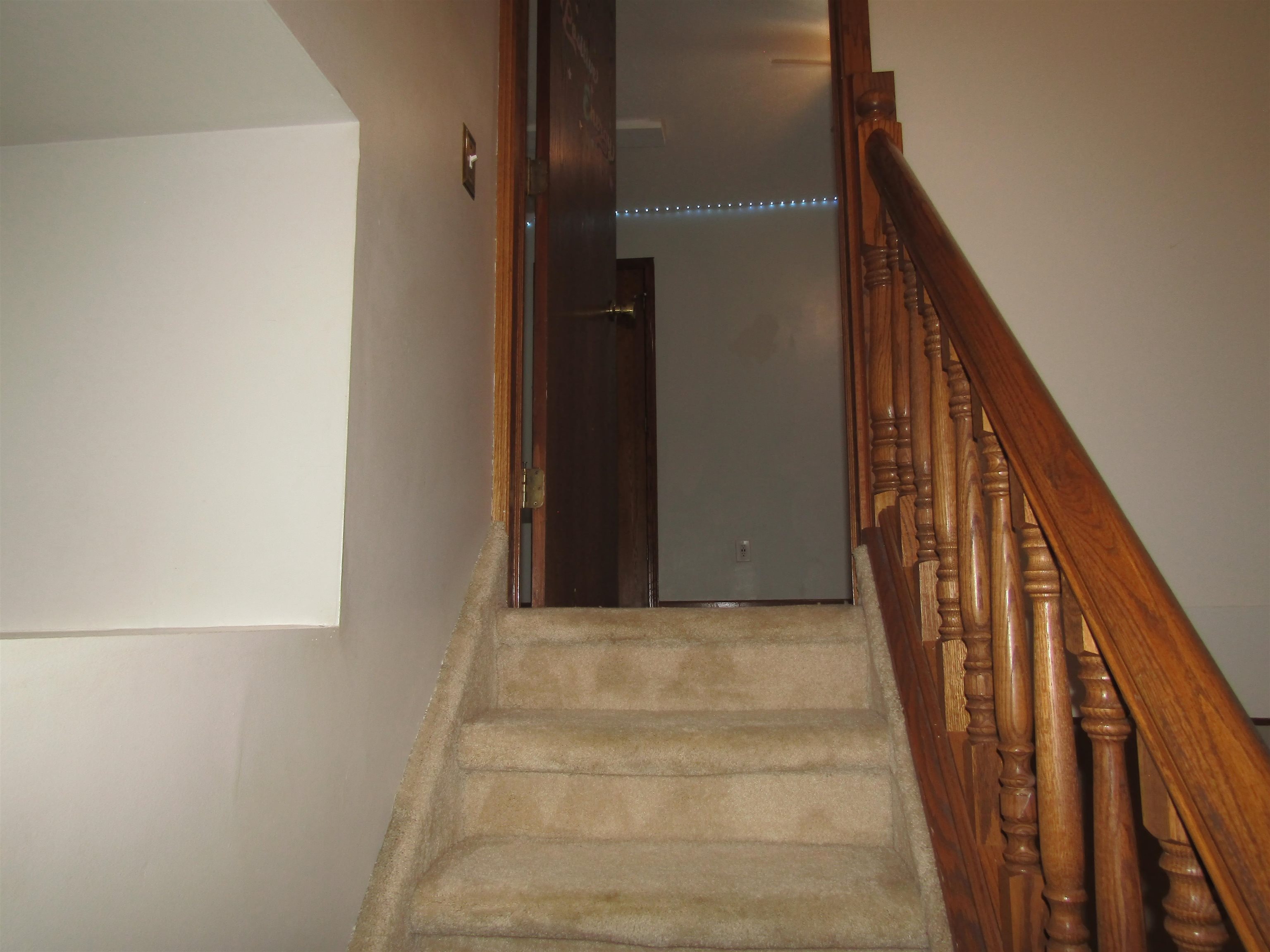 1122 S Marymount Rd Property Photo 20