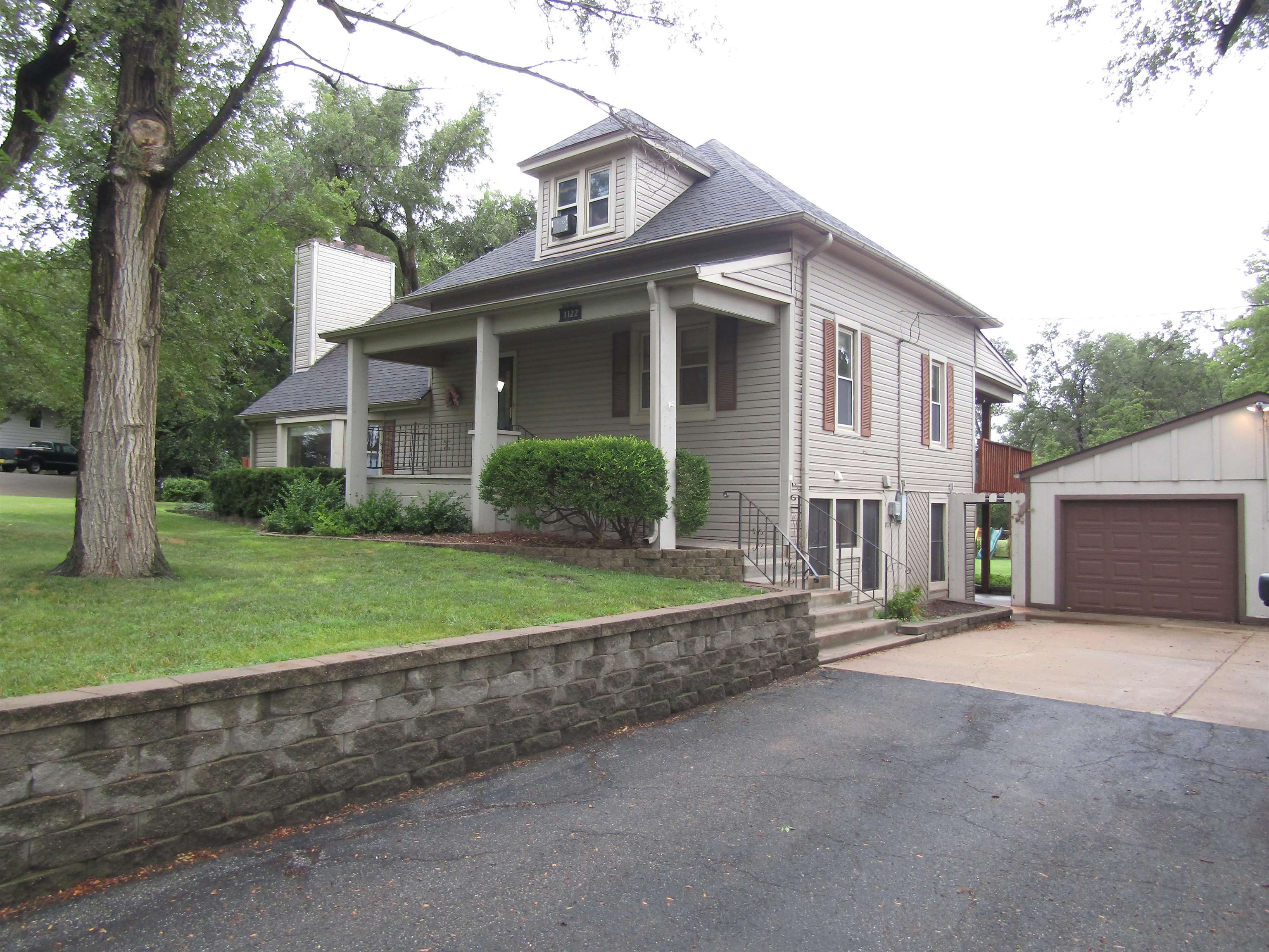 1122 S Marymount Rd Property Photo 36