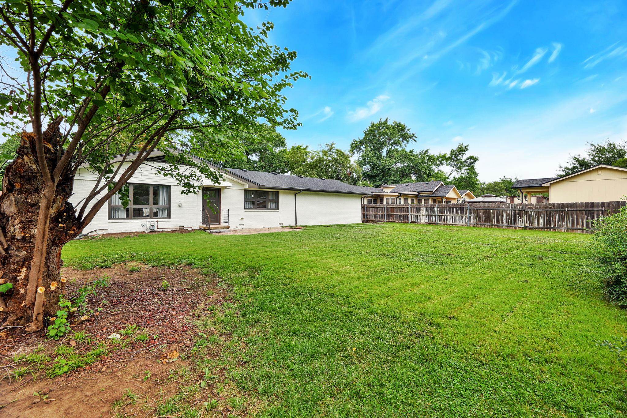 800 N Valleyview Ln Property Photo 35