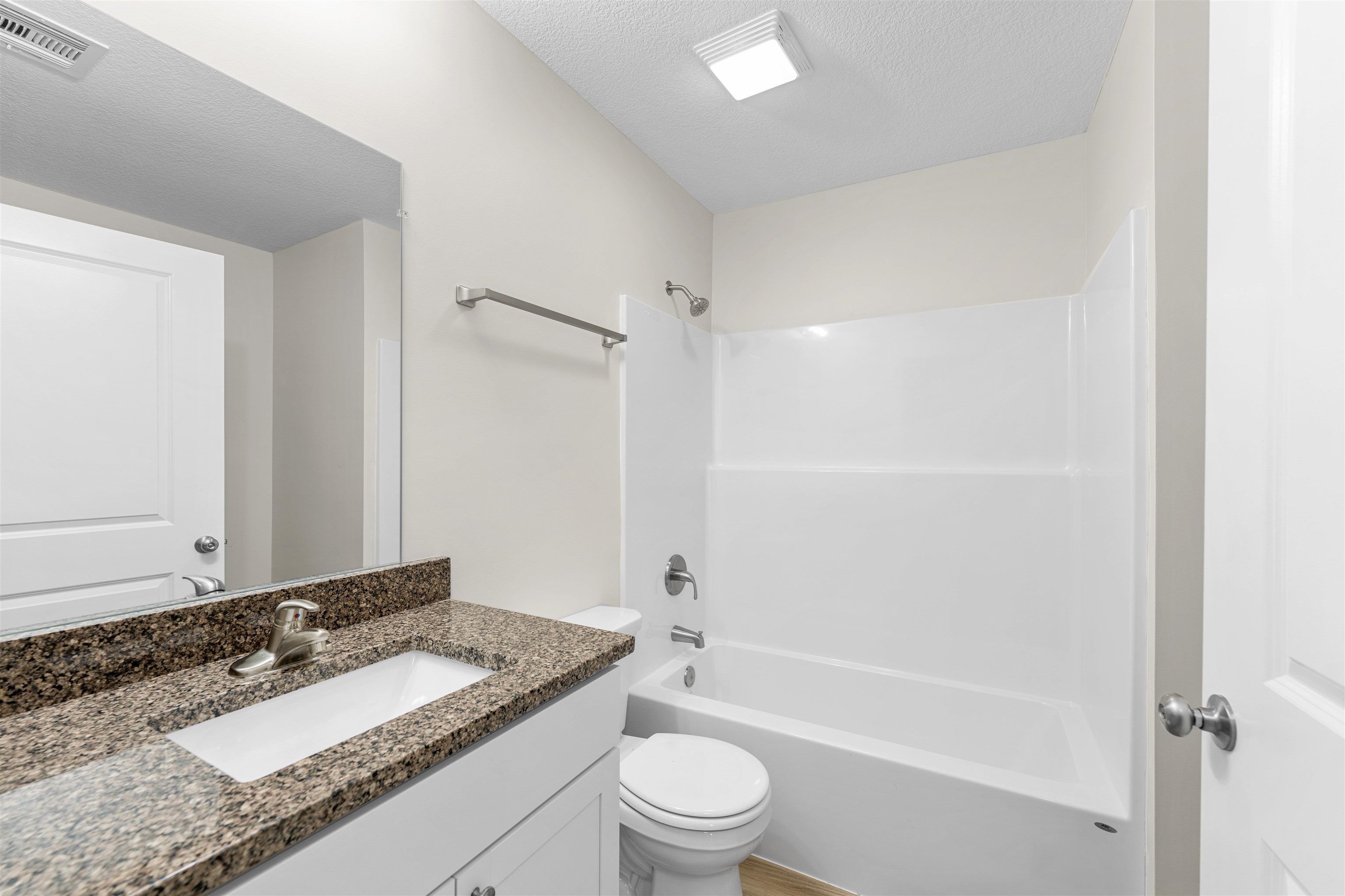 1213 Harbor Dr Property Photo 9