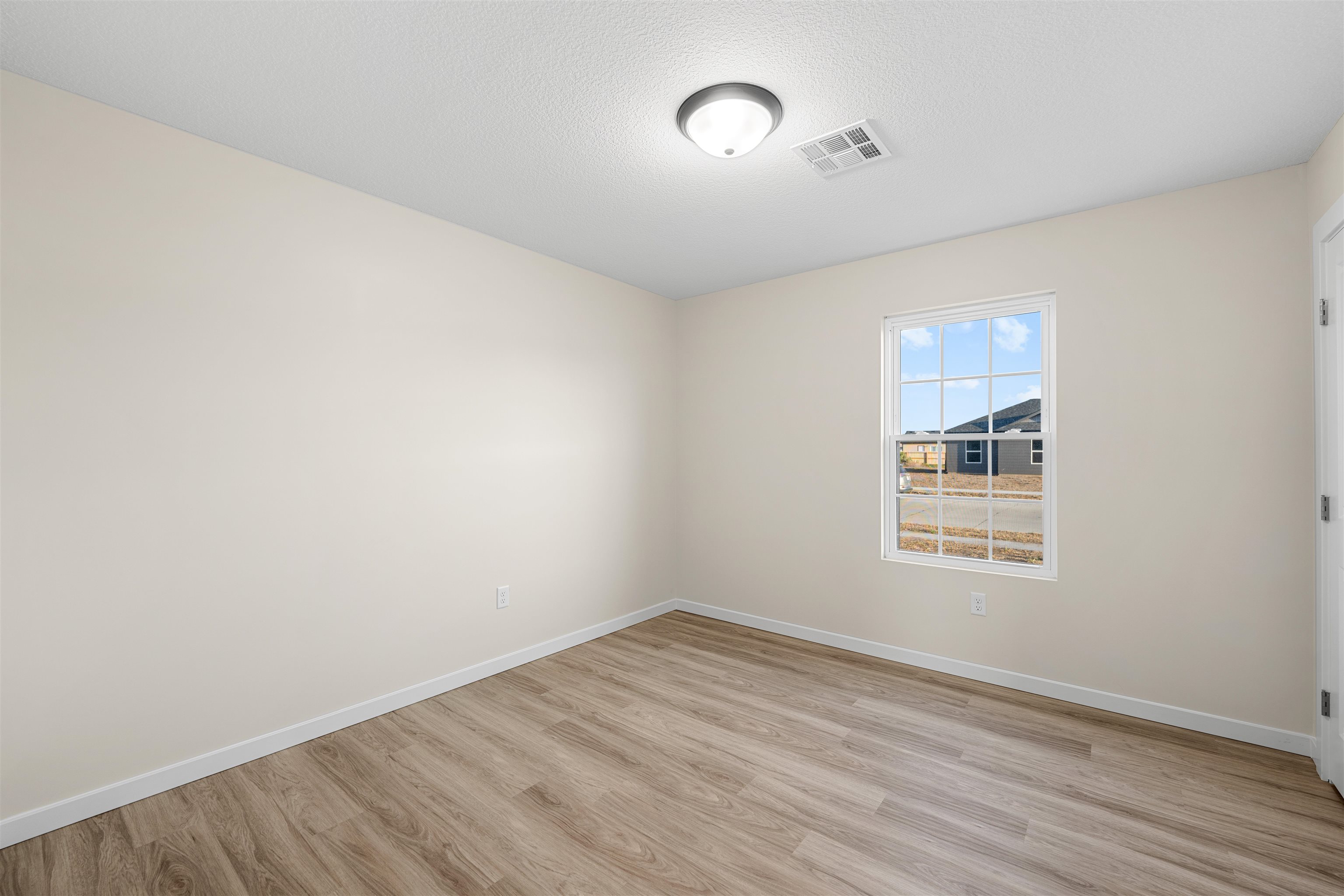 1213 Harbor Dr Property Photo 10