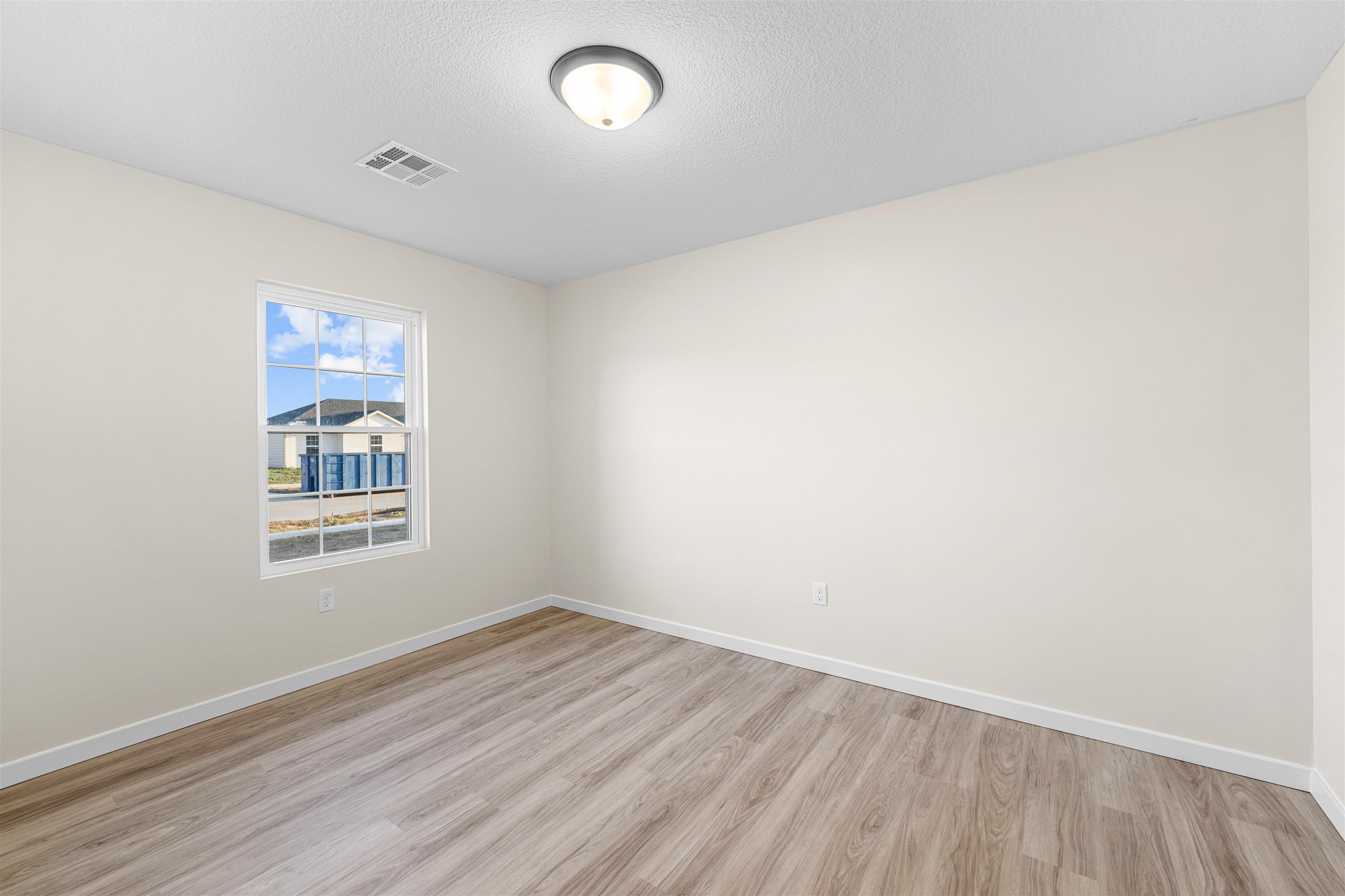 1213 Harbor Dr Property Photo 11