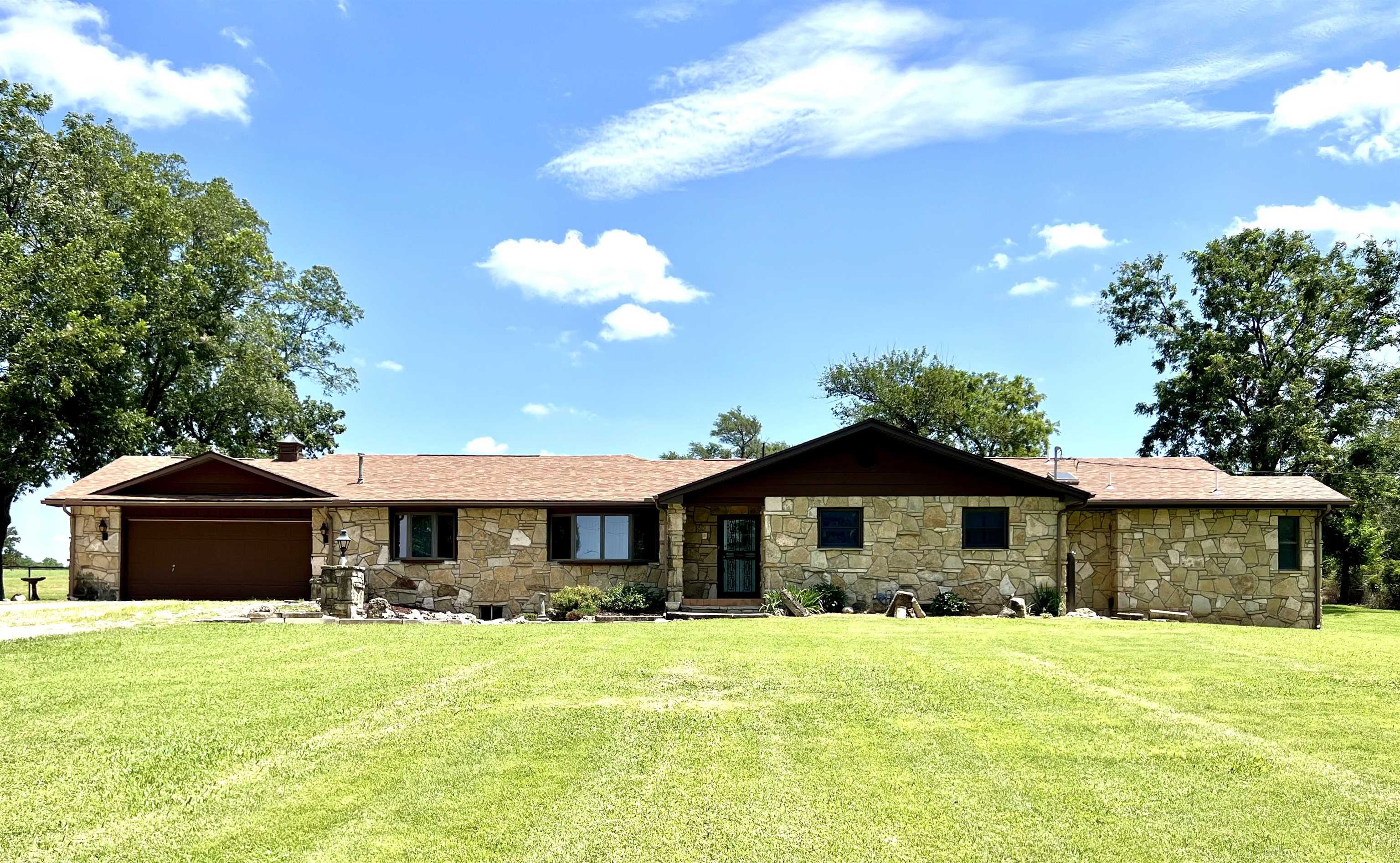31778 53rd Property Photo 1
