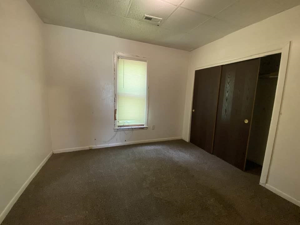 5961 S Seneca St Property Photo 18