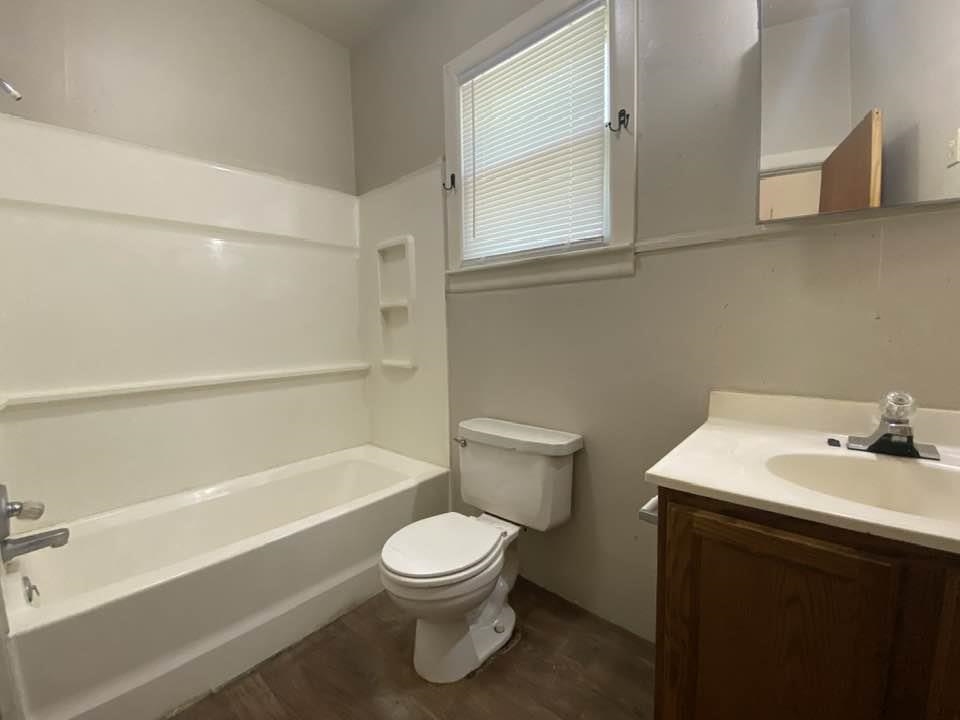 5961 S Seneca St Property Photo 19