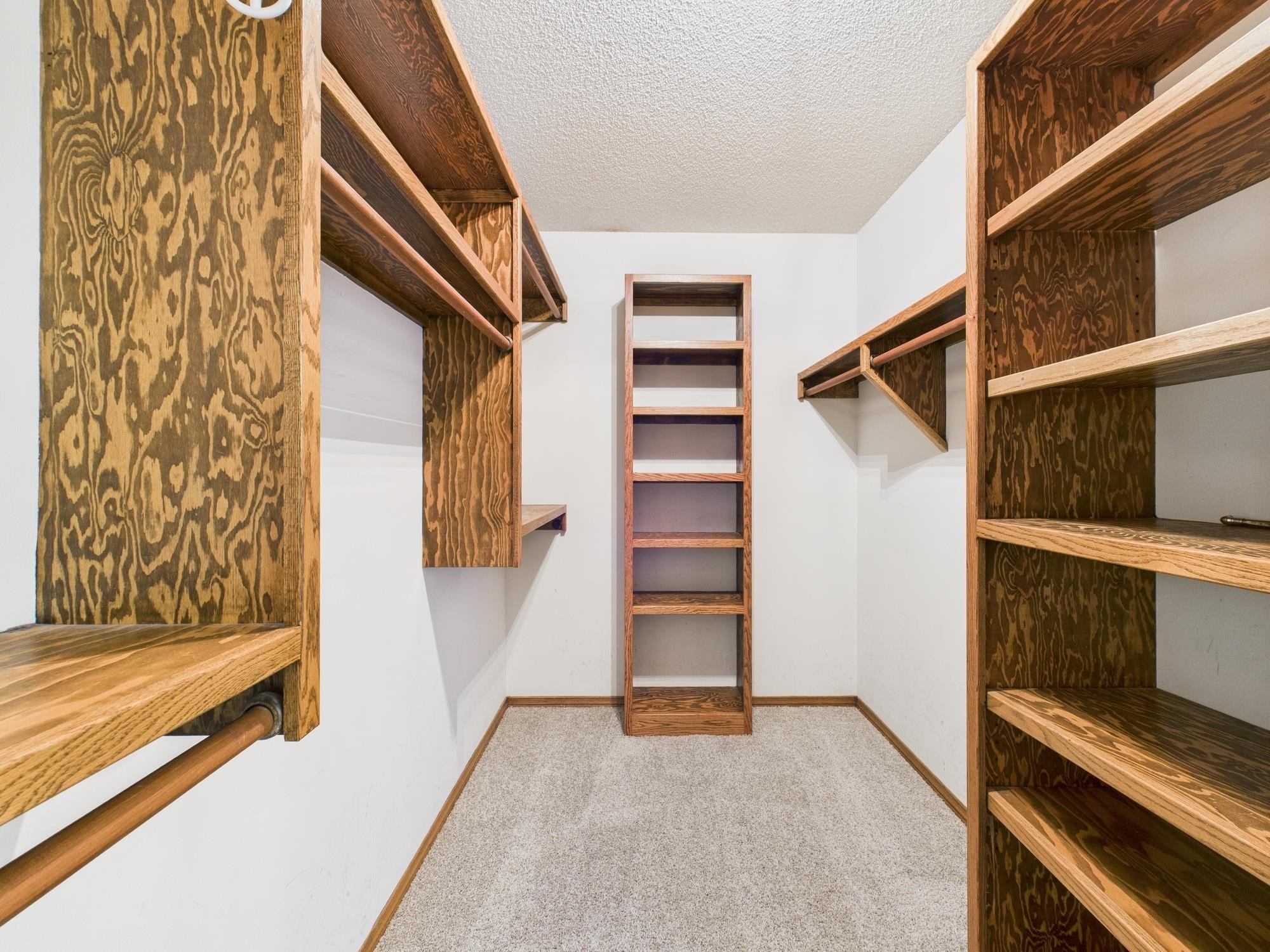 1497 Boxwood Ln Property Photo 20