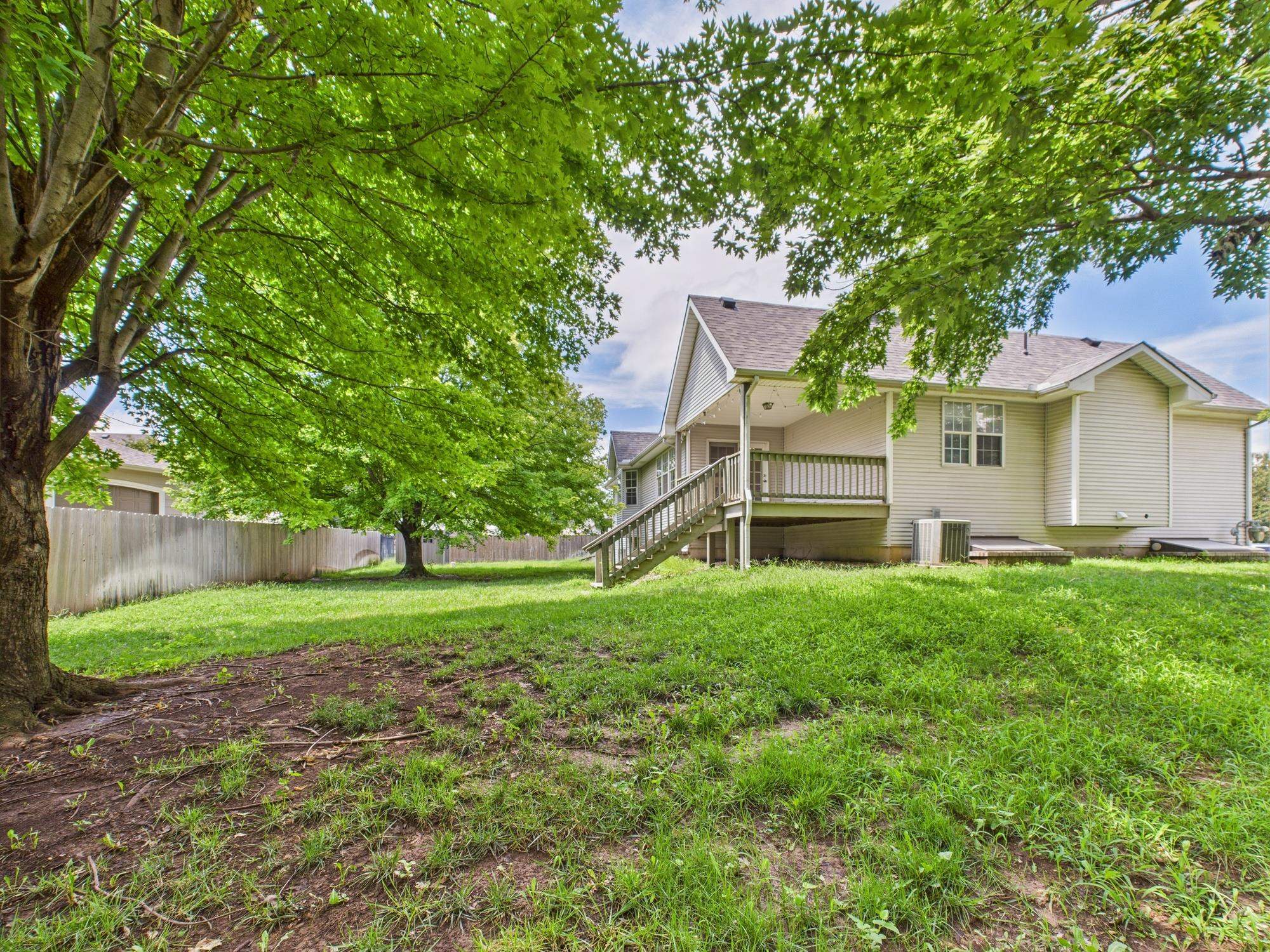 1497 Boxwood Ln Property Photo 33