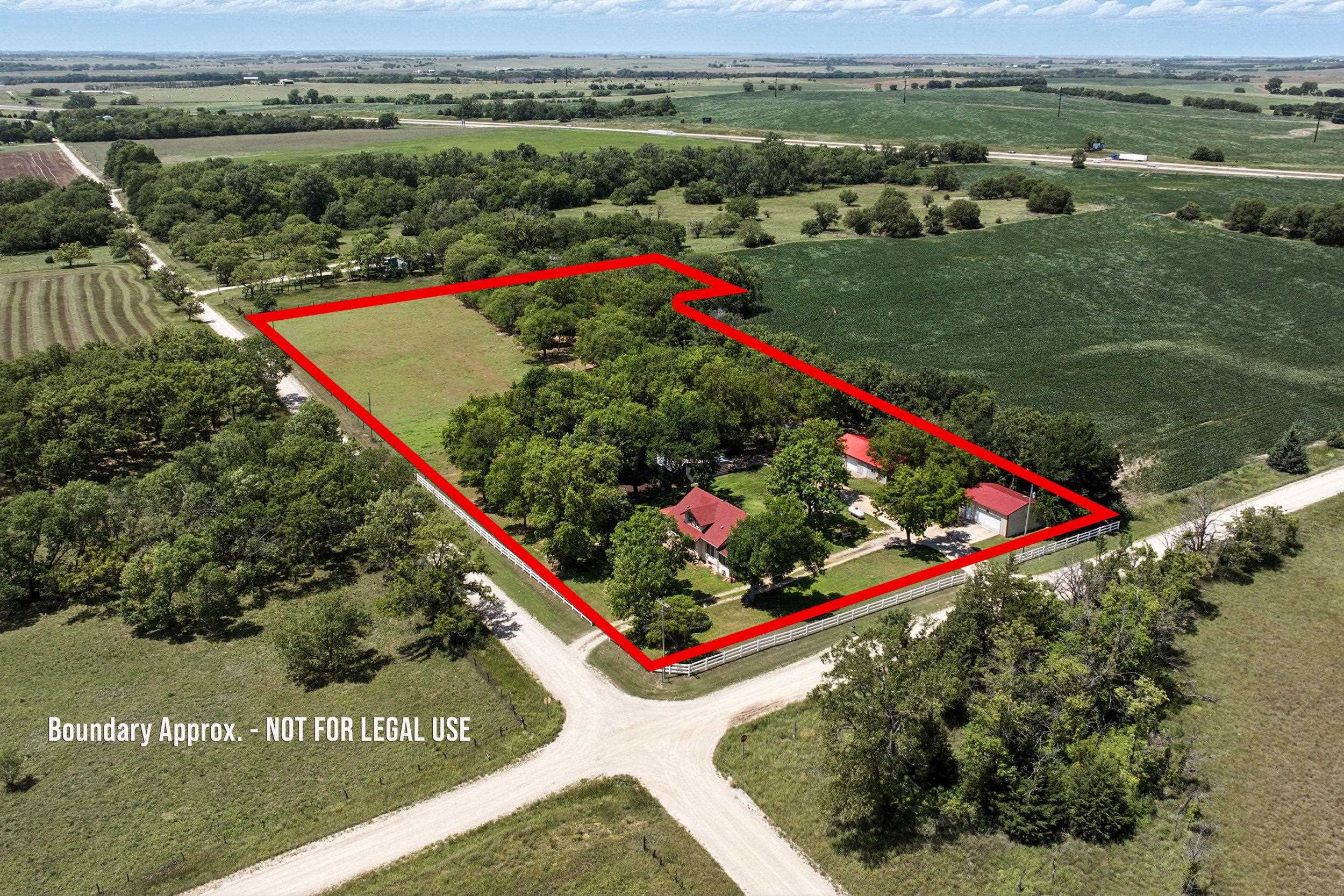 2403 Lark Rd Property Photo 1