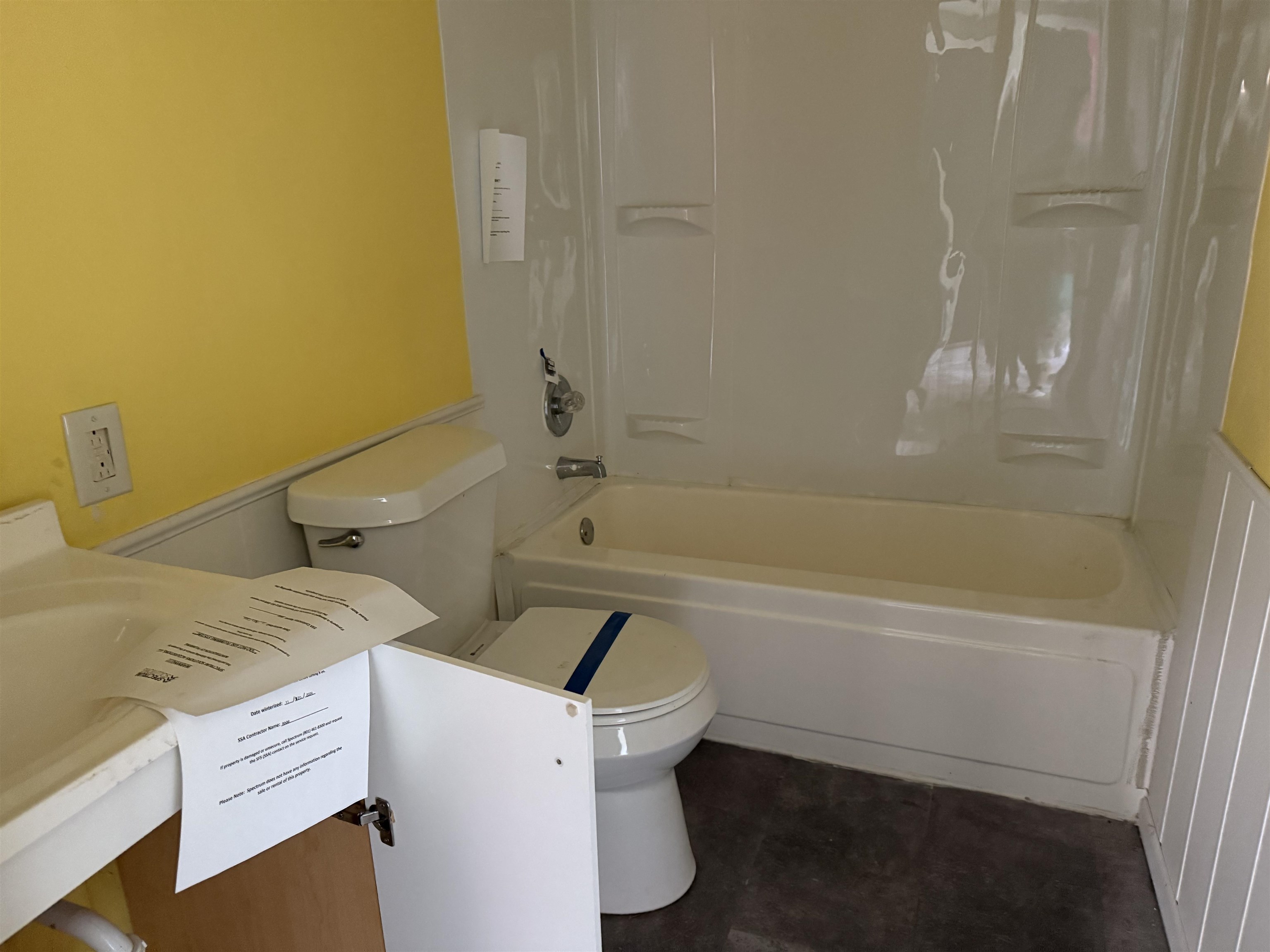 111 S Park St Property Photo 20