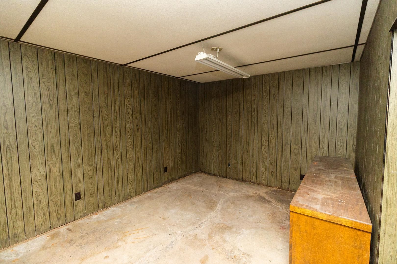 12105 W Beaumont Property Photo 24