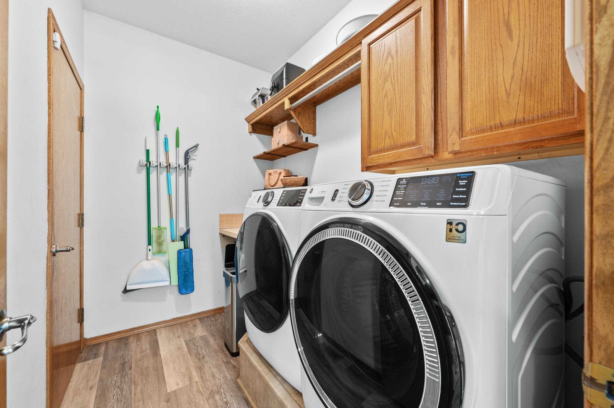 9422 W Sterling St Property Photo 15