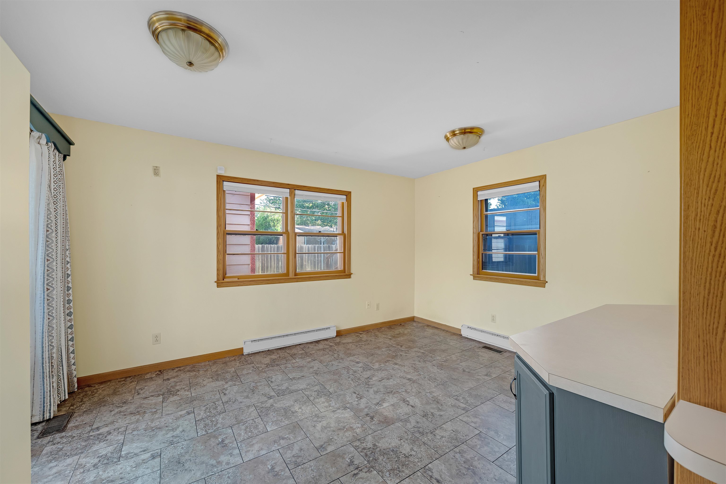 1116 E Alturas St Property Photo 18