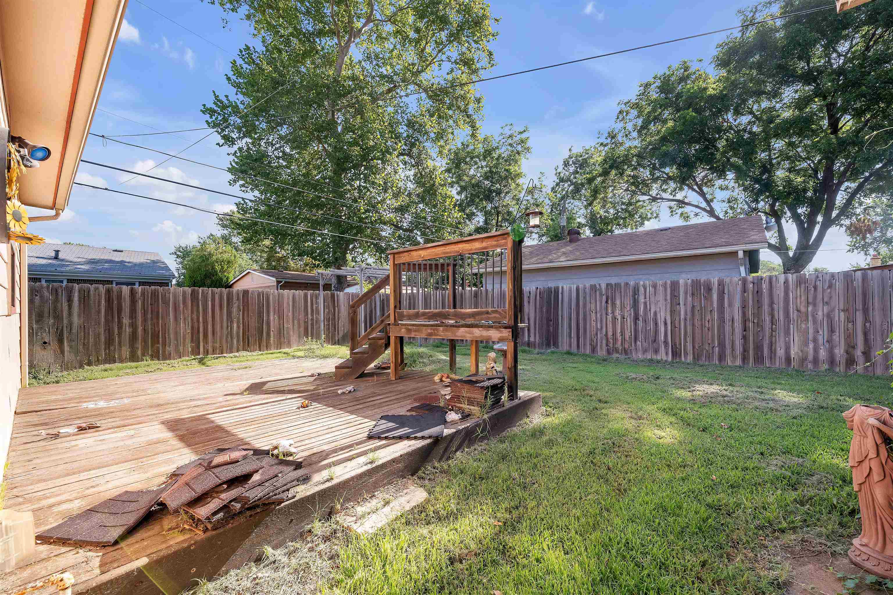 1116 E Alturas St Property Photo 32