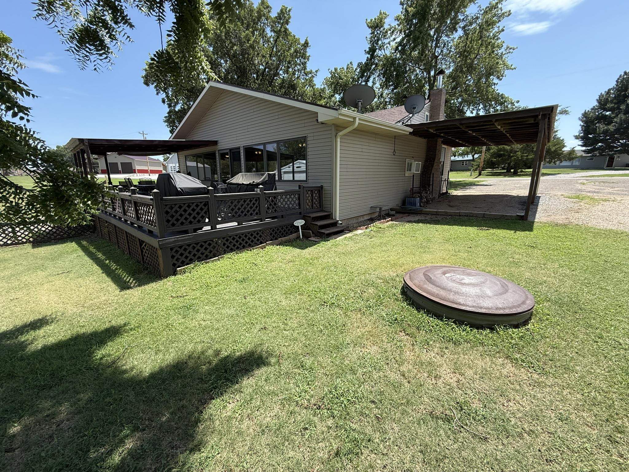 53 Yankee Run Property Photo 3