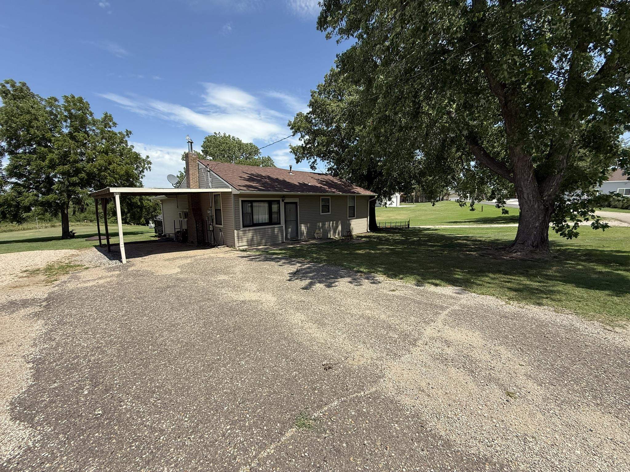 53 Yankee Run Property Photo 8