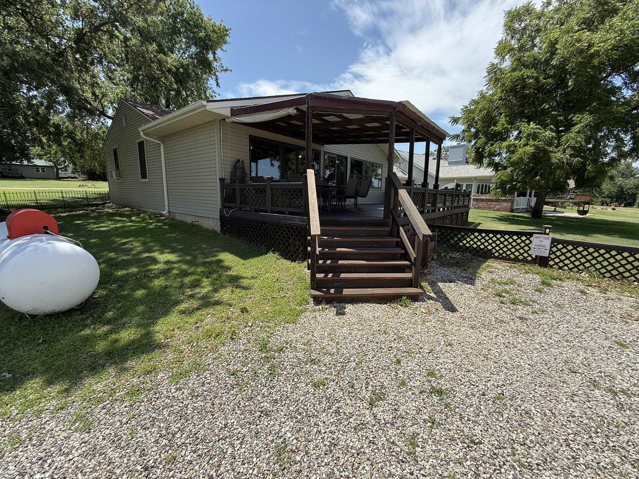 53 Yankee Run Property Photo 9