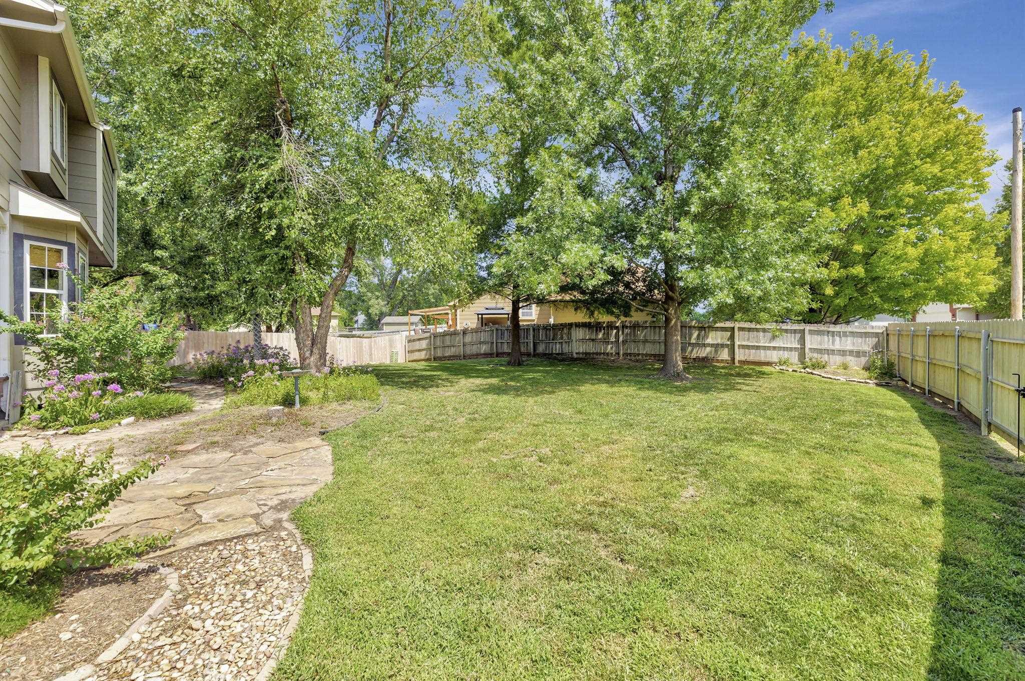 432 S Stoney Point St Property Photo 30