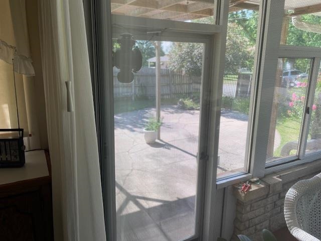 933 Spruce Street Property Photo 14