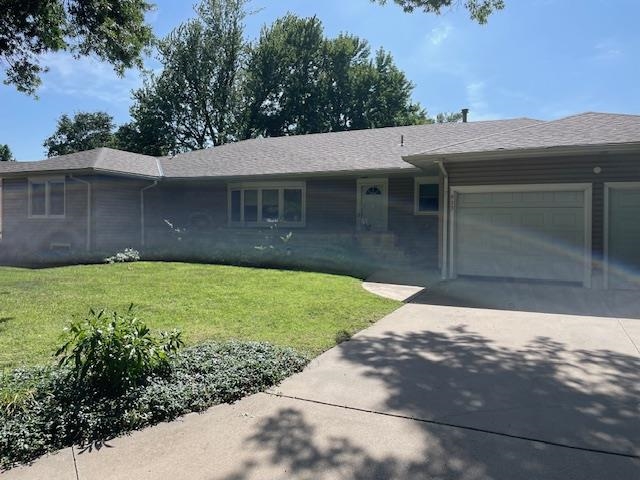 933 Spruce Street Property Photo 24