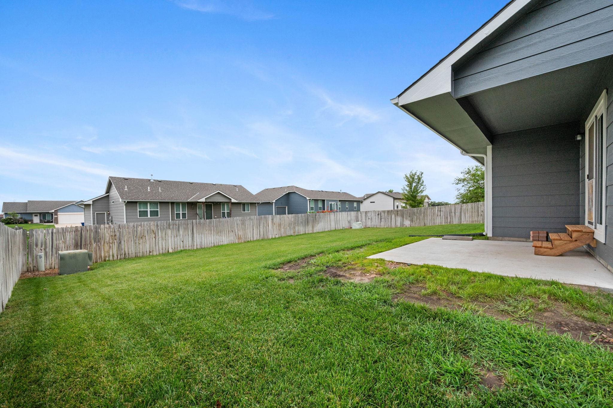 2457 E Dory Ct. Property Photo 26