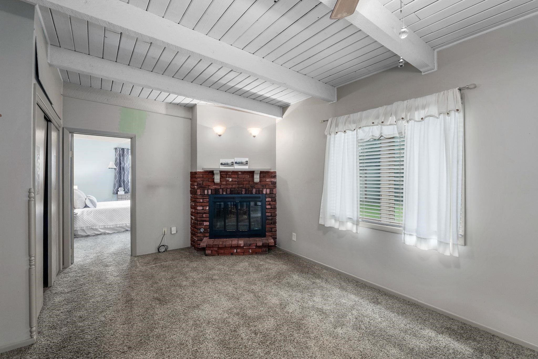 913 N Wilbur Ln Property Photo 14