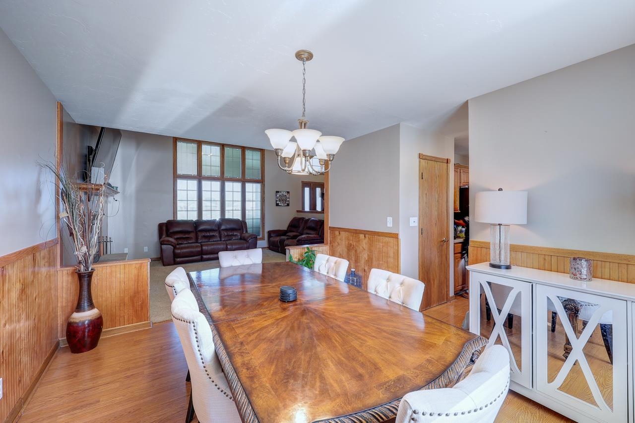 3408 Lakeshore Drive Property Photo 4
