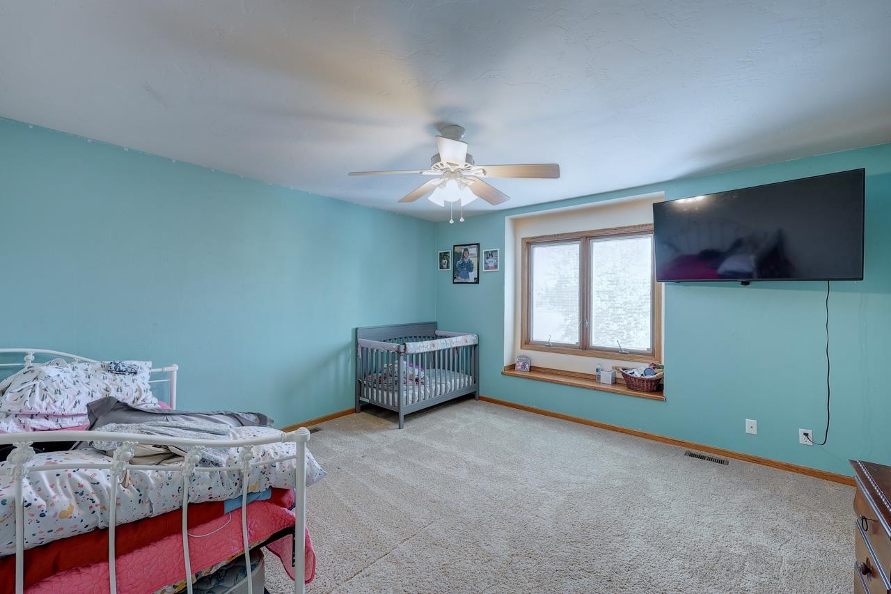 3408 Lakeshore Drive Property Photo 15