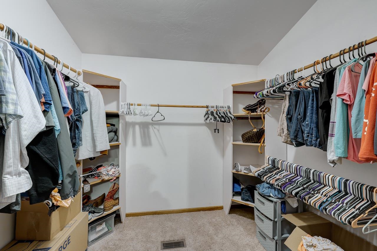 3408 Lakeshore Drive Property Photo 16