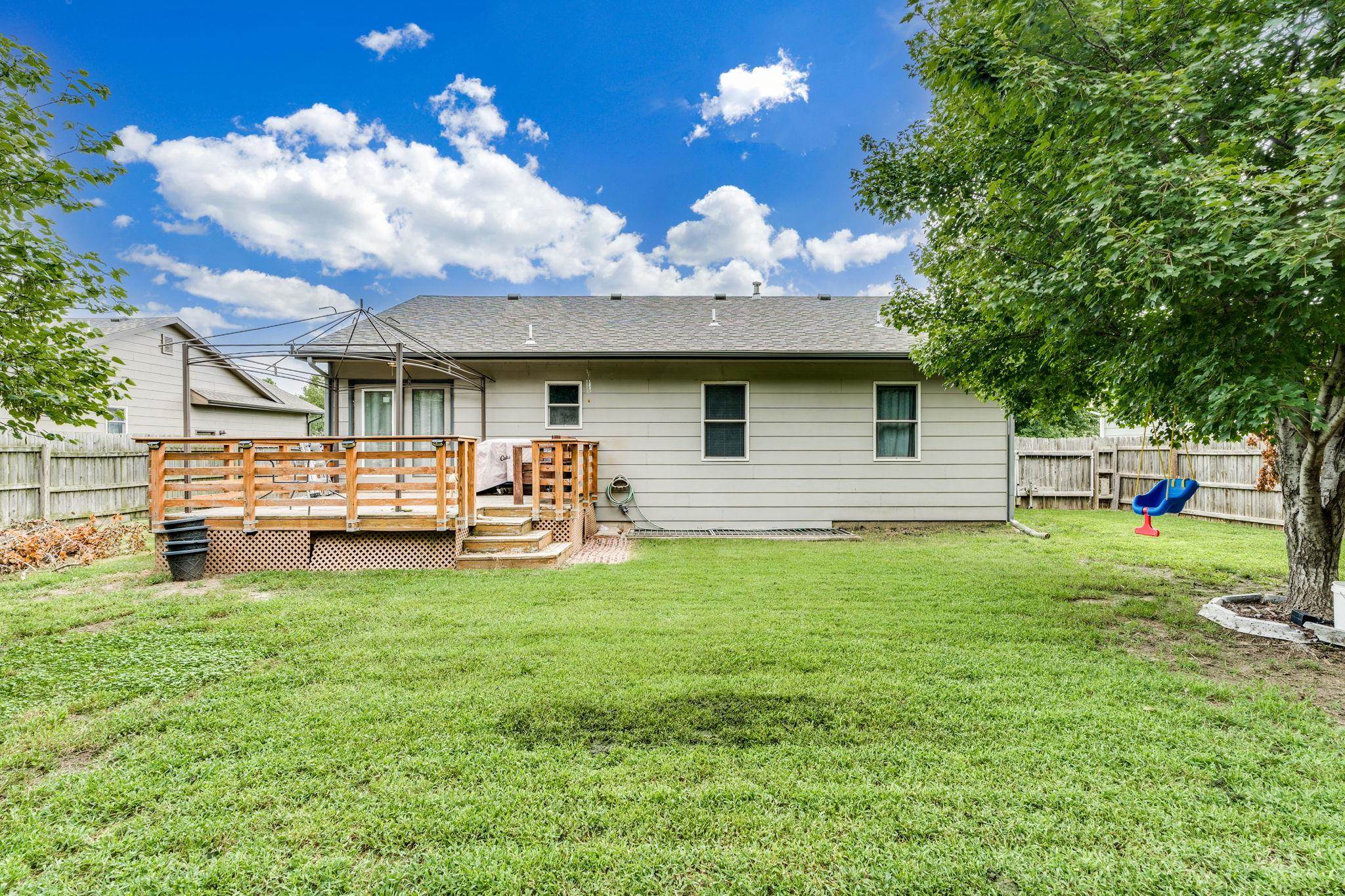 1124 N Parkway Dr Property Photo 27