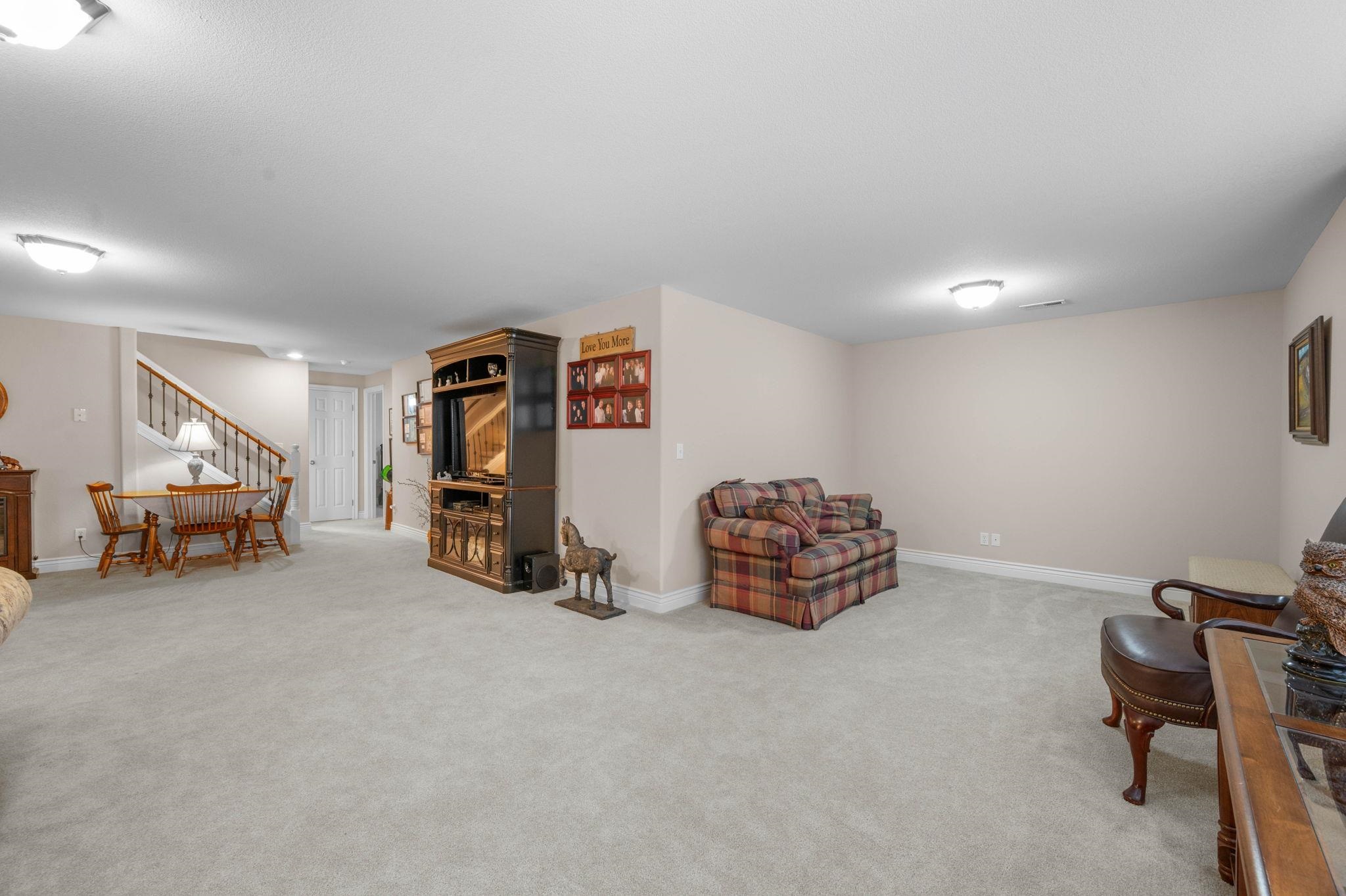 1722 N Split Rail St Property Photo 24