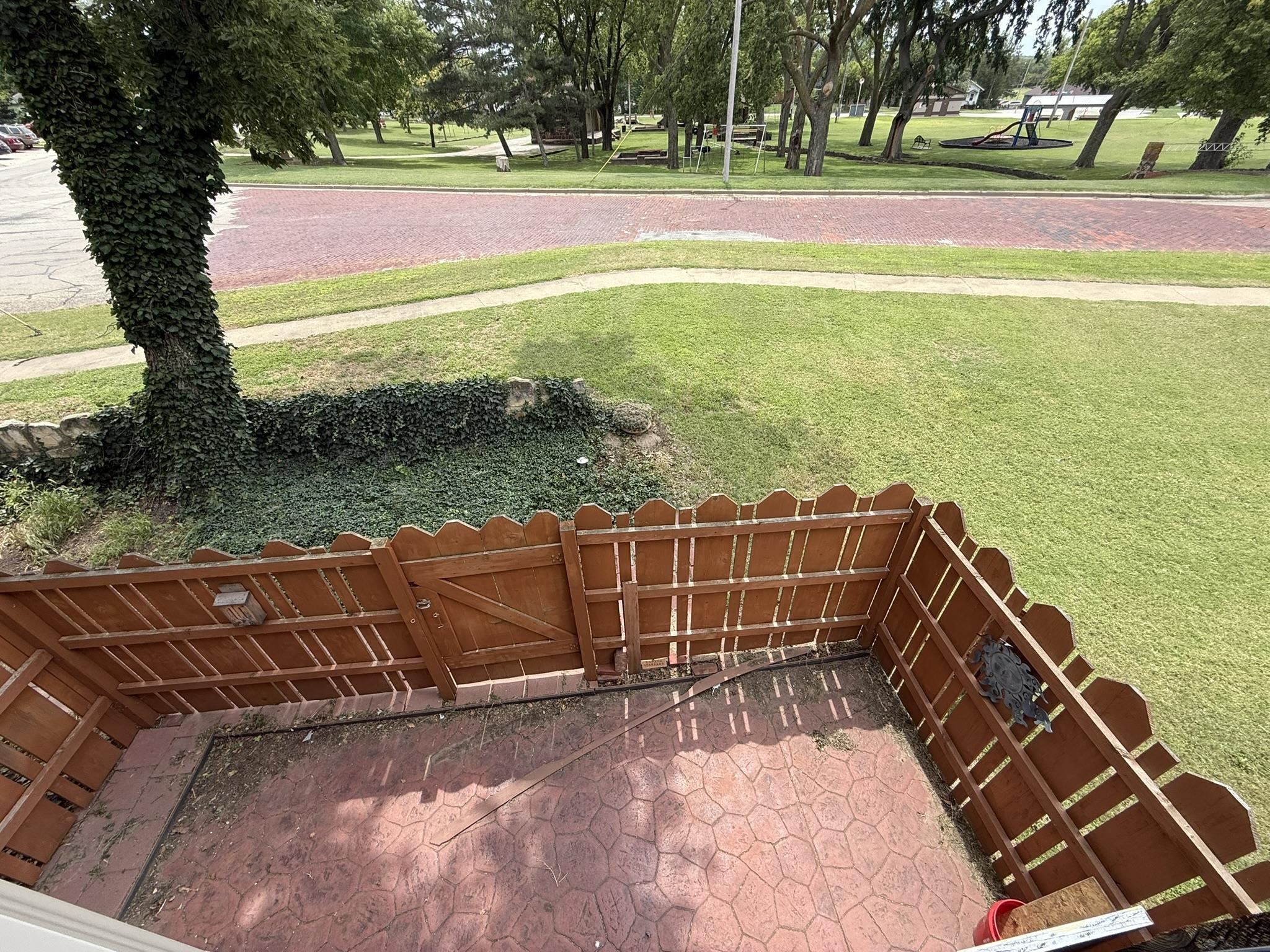 304 Blake St Property Photo 23