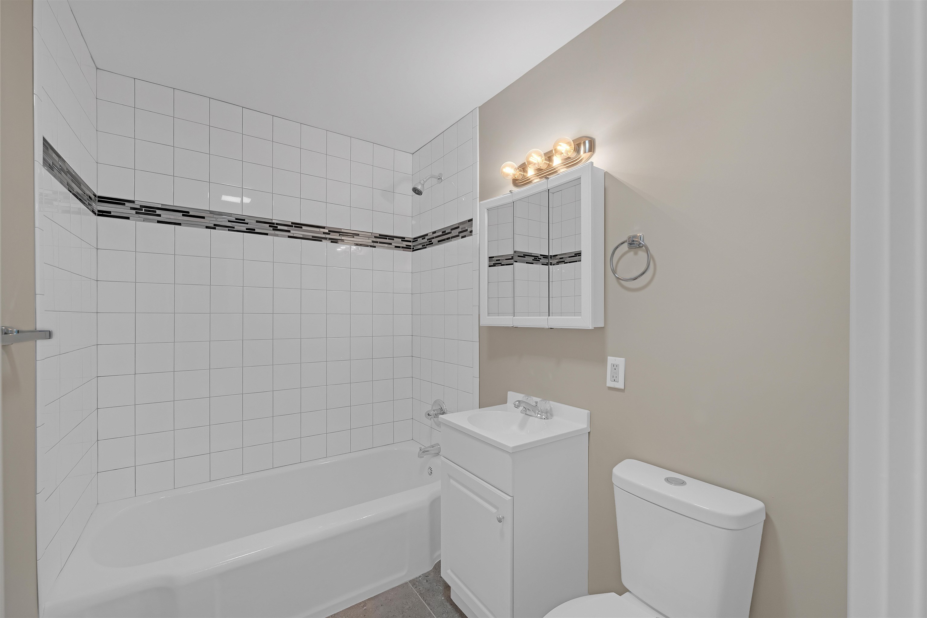349 N Elder St Property Photo 13