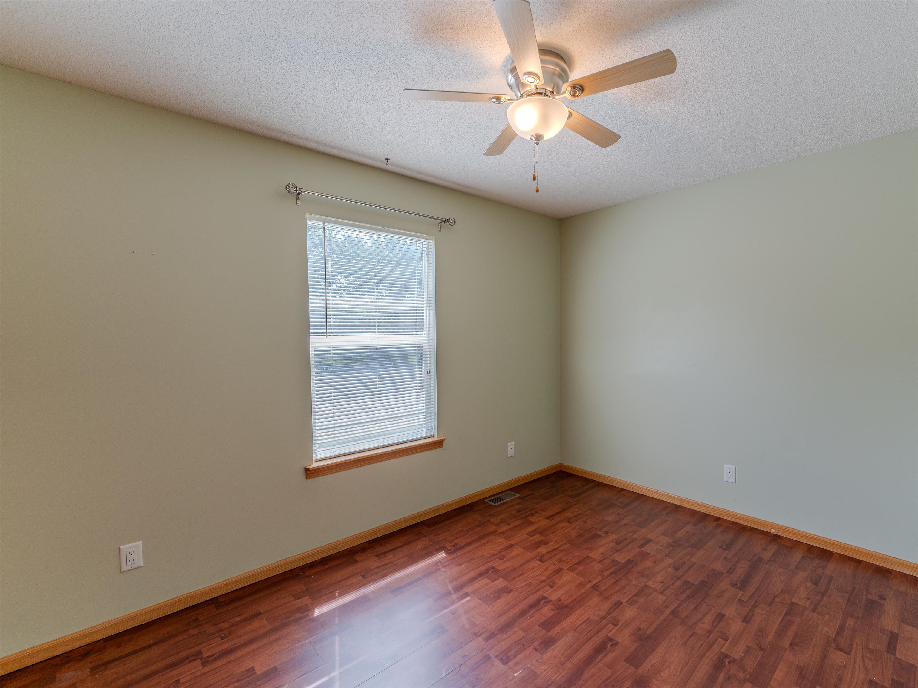 1738 N Black Locust Ct Property Photo 19