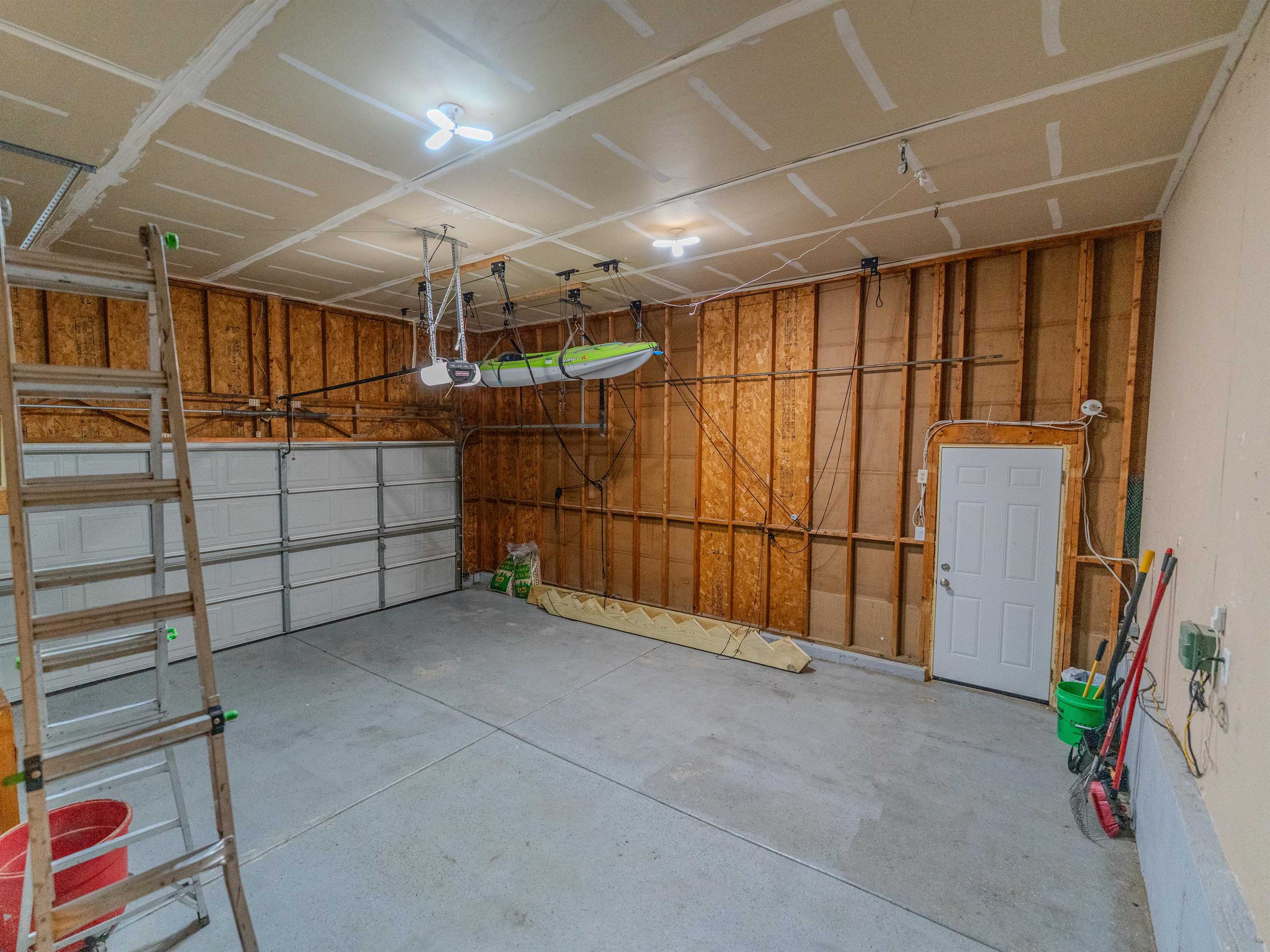 1738 N Black Locust Ct Property Photo 35