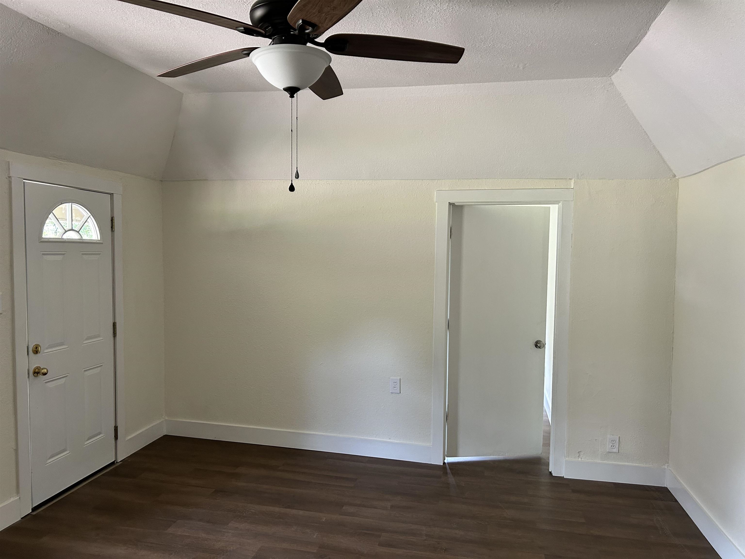 1801 Tilford Property Photo 5