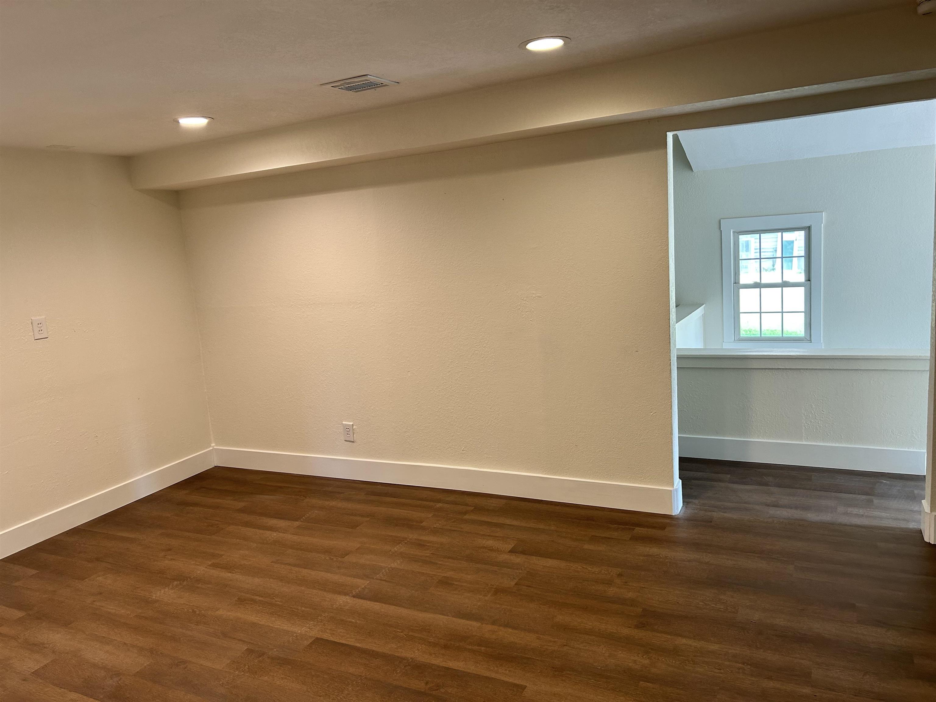 1801 Tilford Property Photo 9