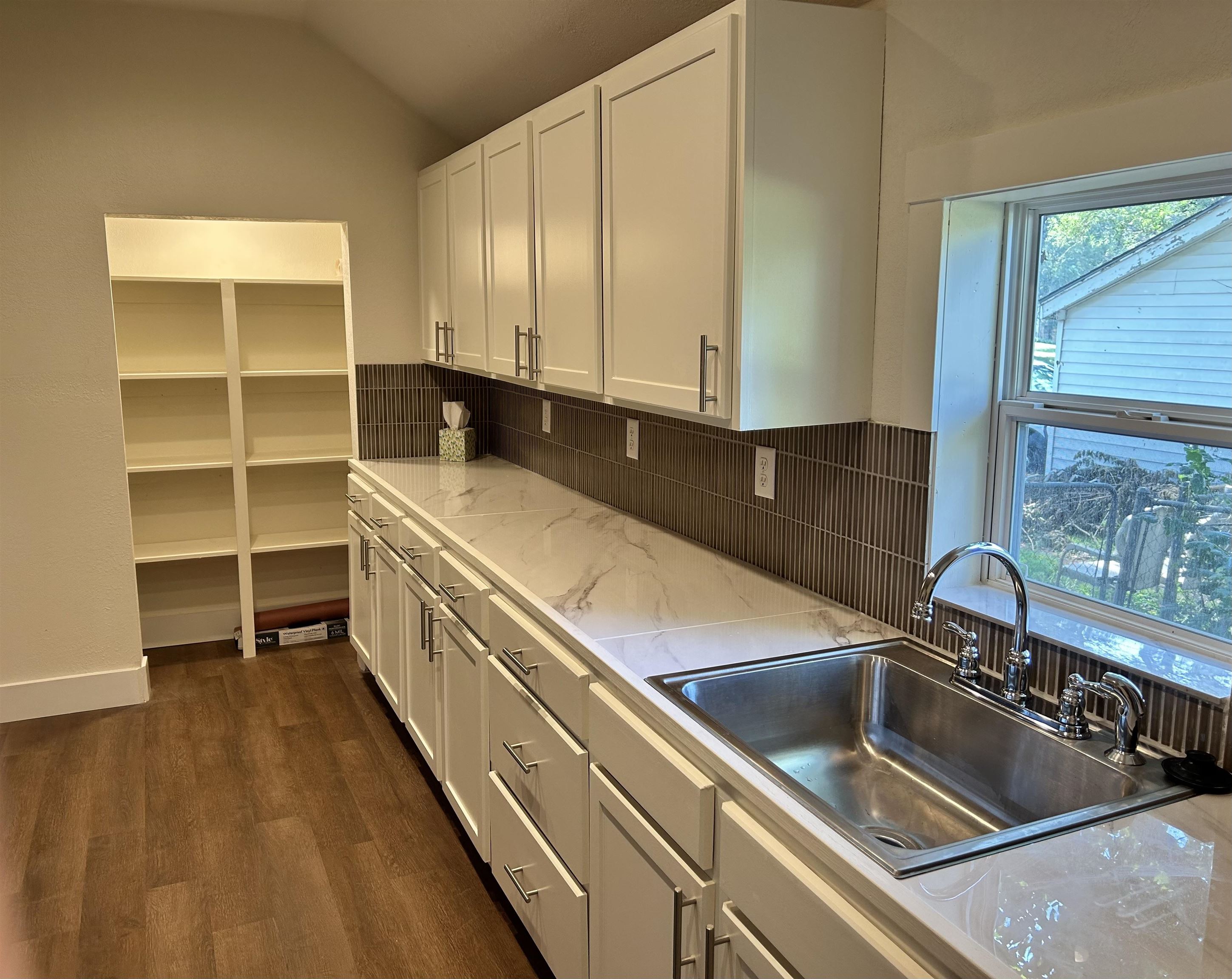 1801 Tilford Property Photo 14