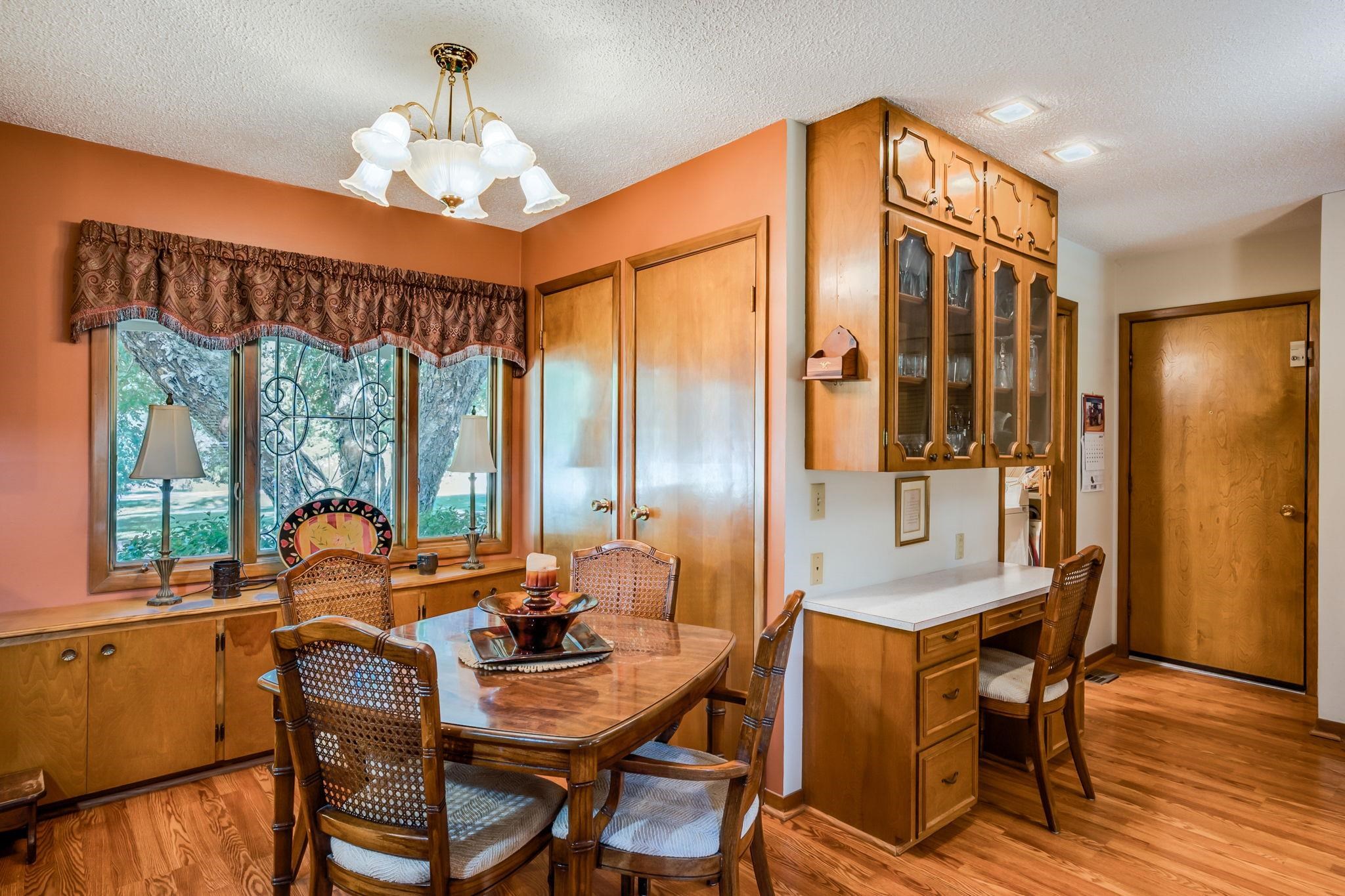 5602 Highland Dr Property Photo 13