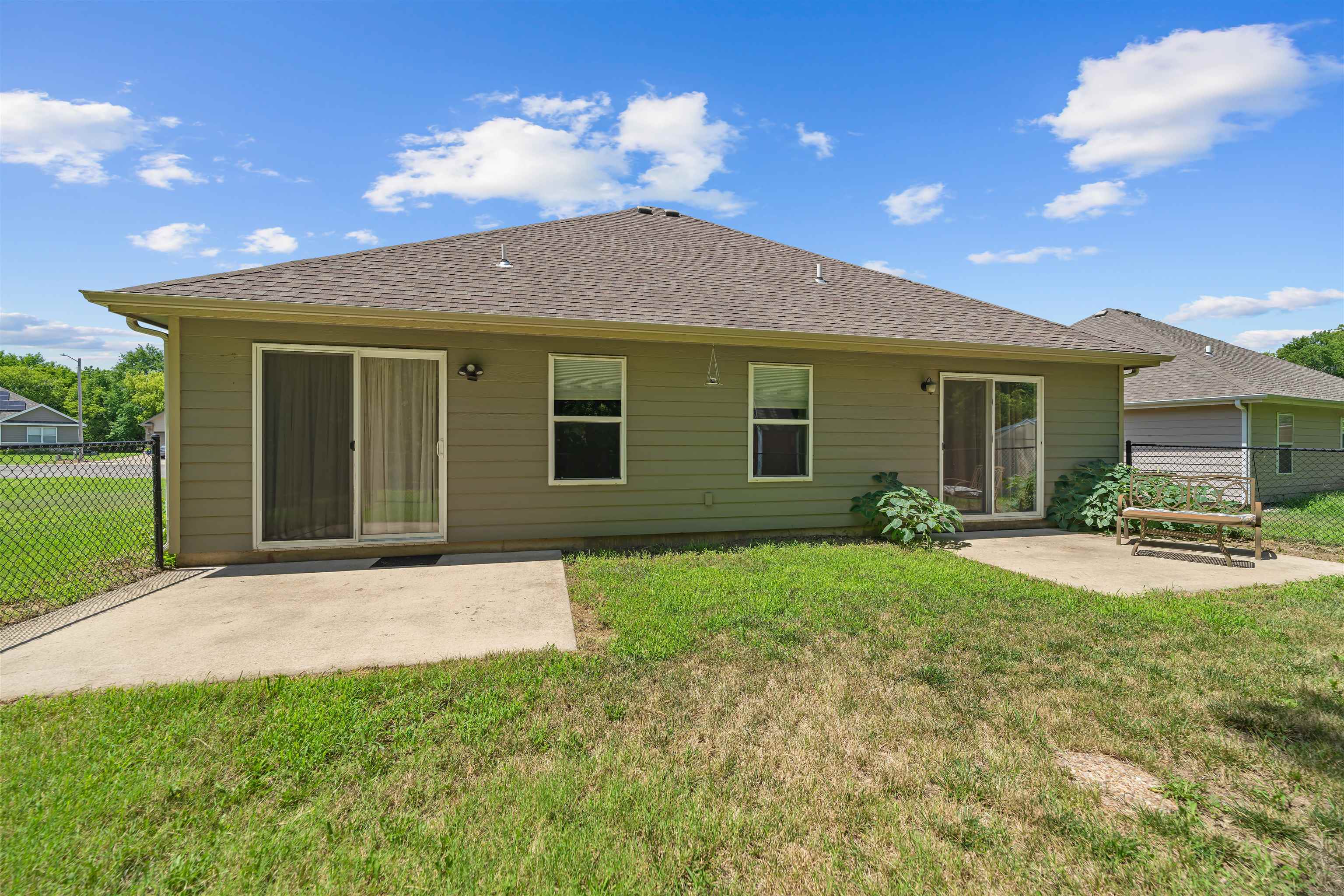 3037 Stone Creek Ct Property Photo 17