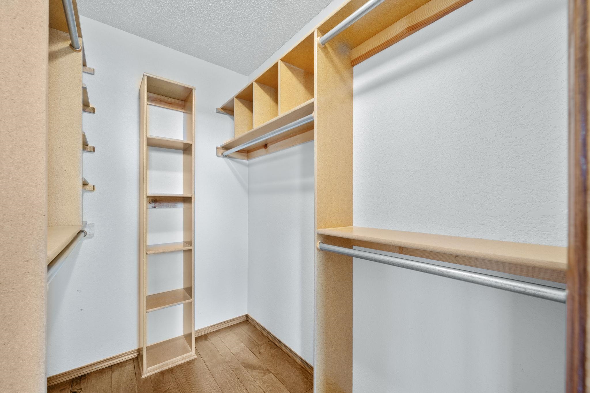 10913 E Longlake St Property Photo 15