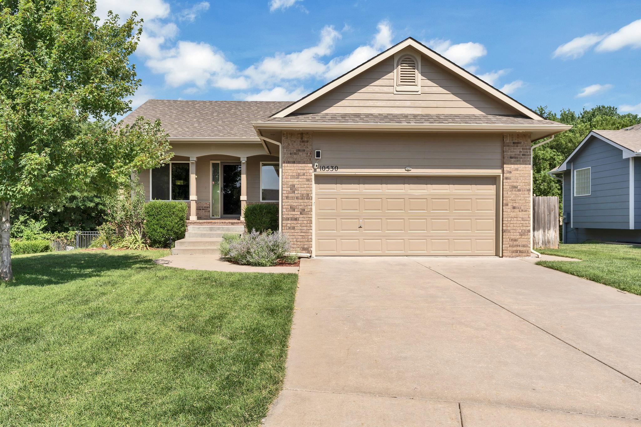 10530 W Yosemite Ct Property Photo 1