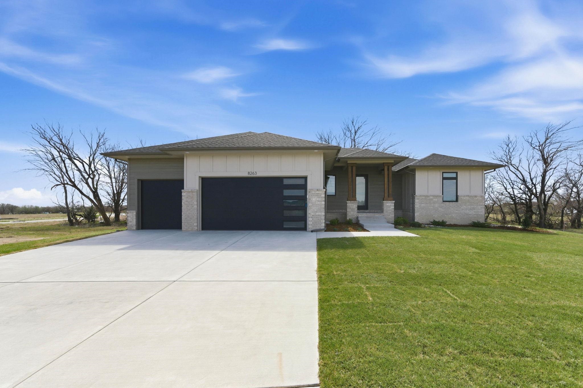 8263 W Mossy Stone Property Photo 1