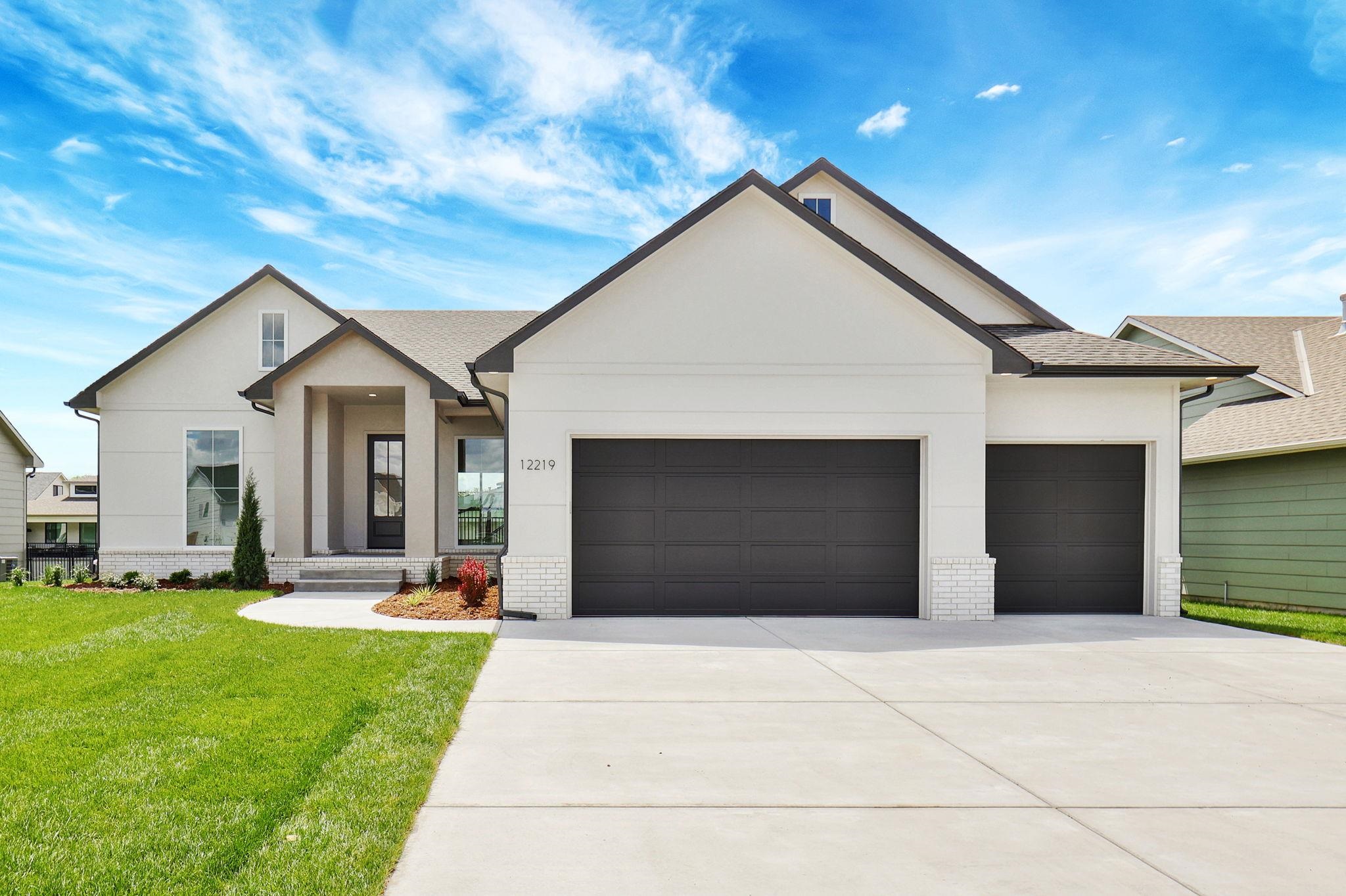 12219 E Woodspring St Property Photo 1