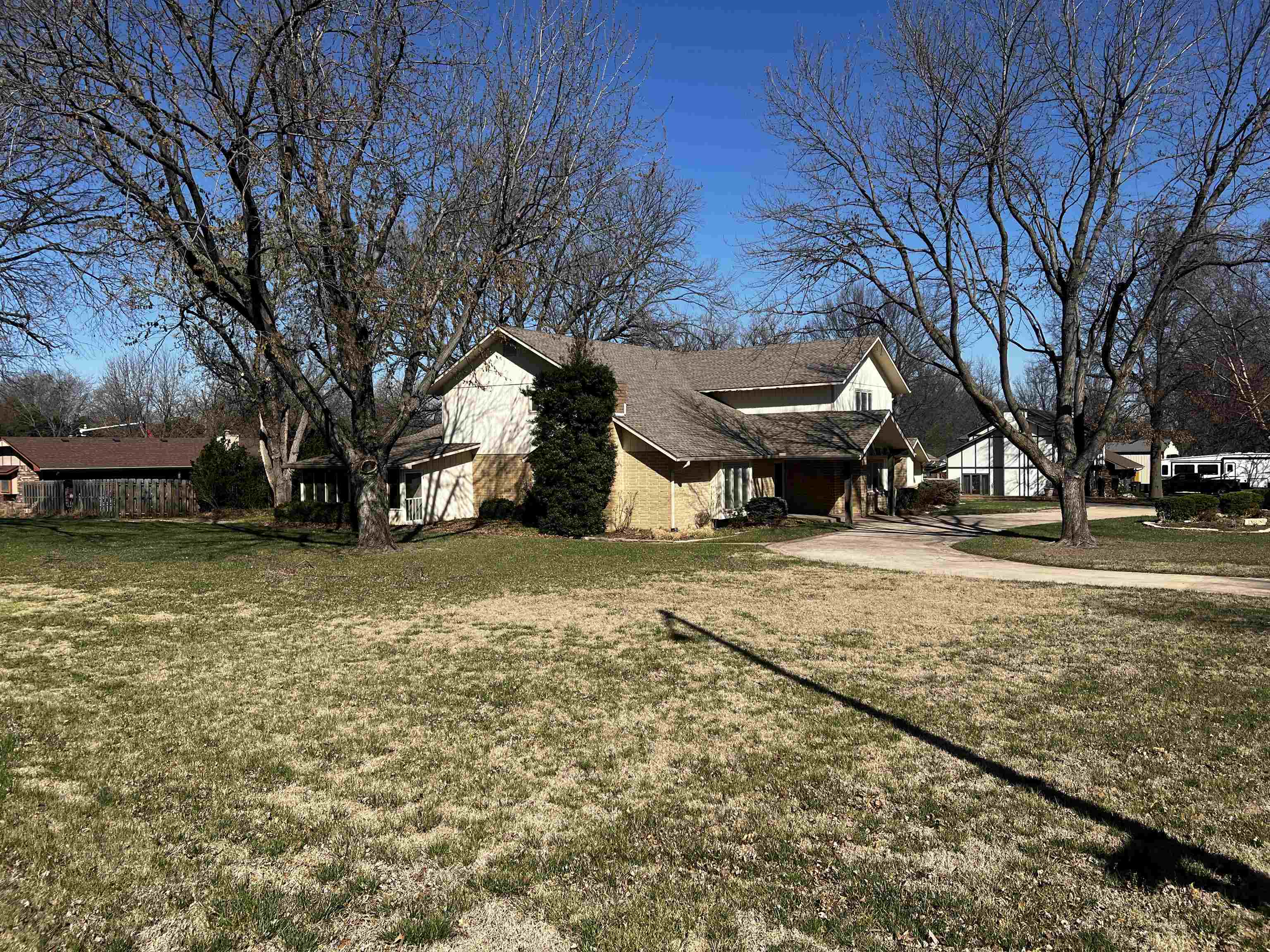 2305 N Squirrel Run Property Photo 4