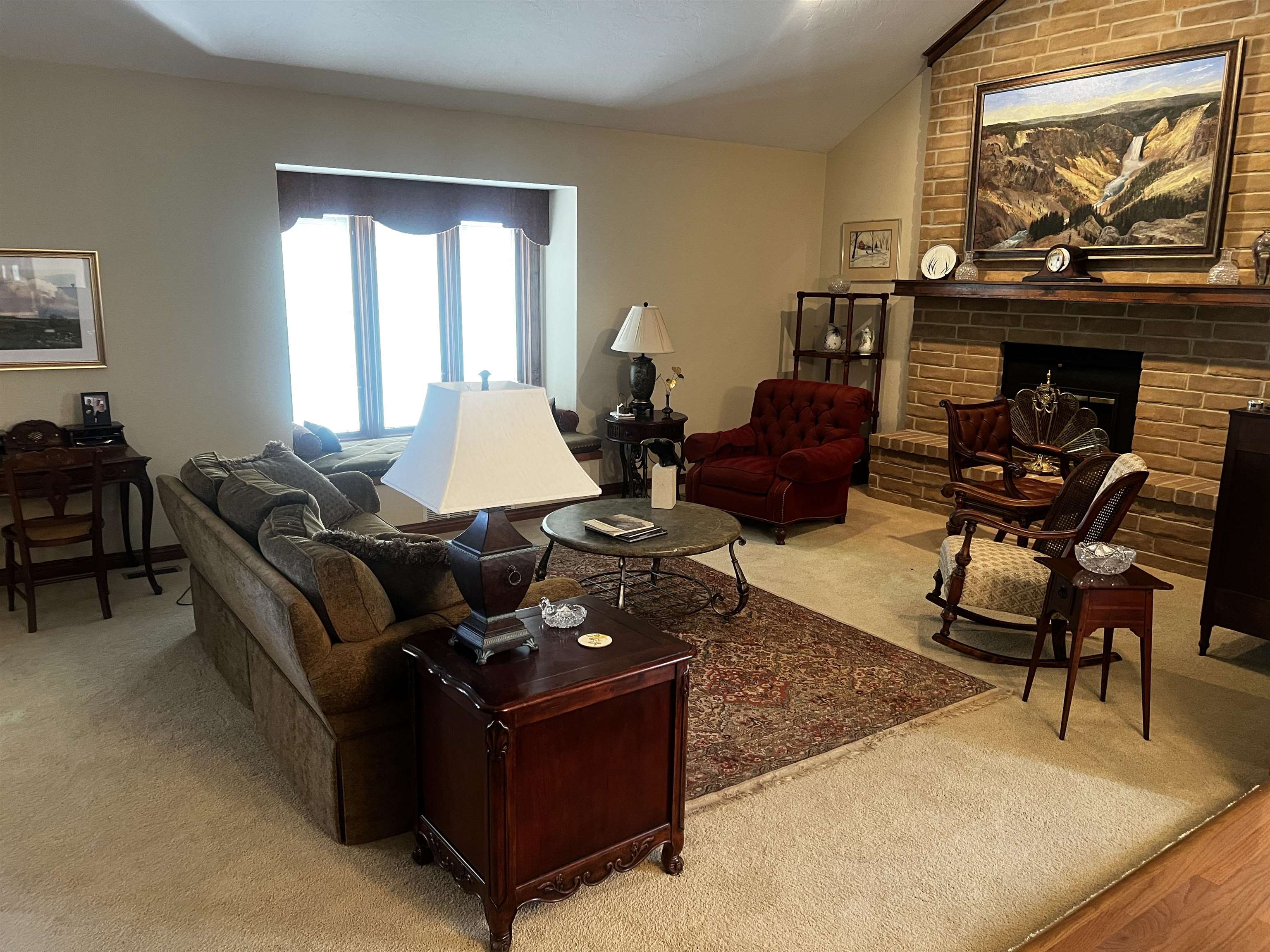 2305 N Squirrel Run Property Photo 9