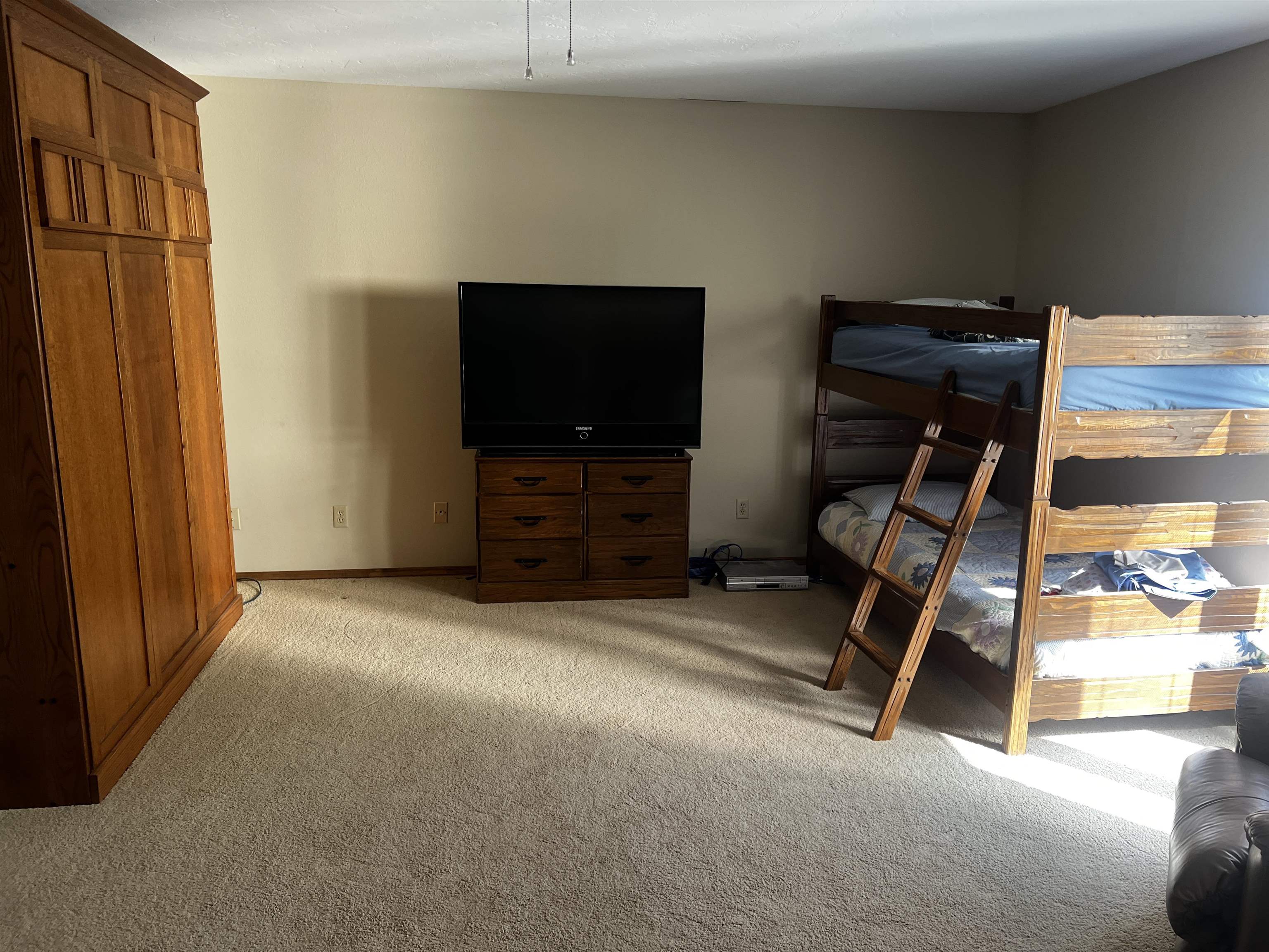 2305 N Squirrel Run Property Photo 24