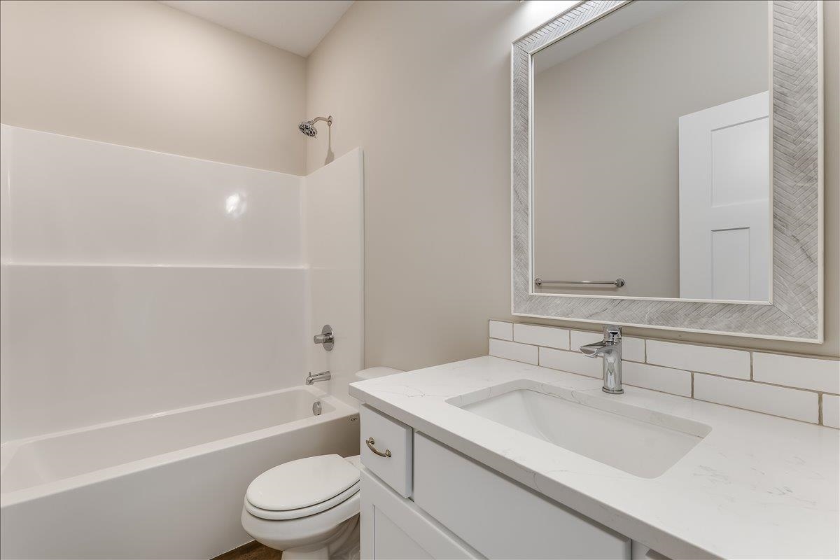 4422 N Sunny Ct Property Photo 27