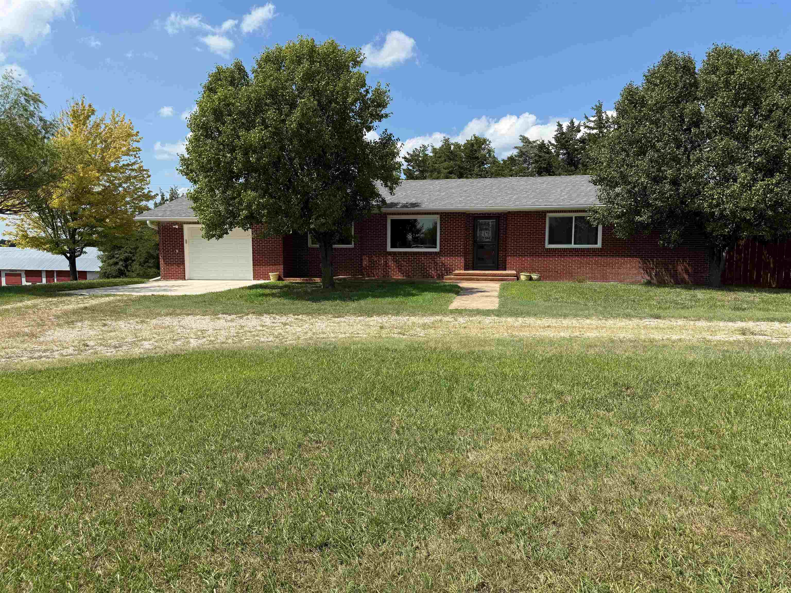 1543 1600 Avenue Property Photo 1