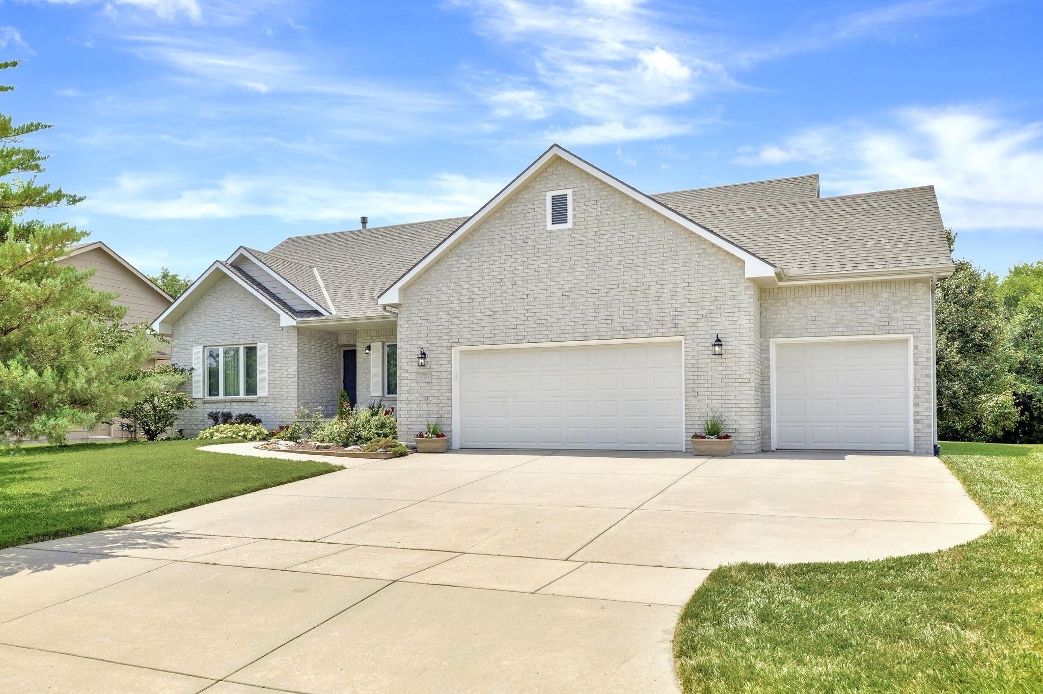 4551 N Fritillary Property Photo 1