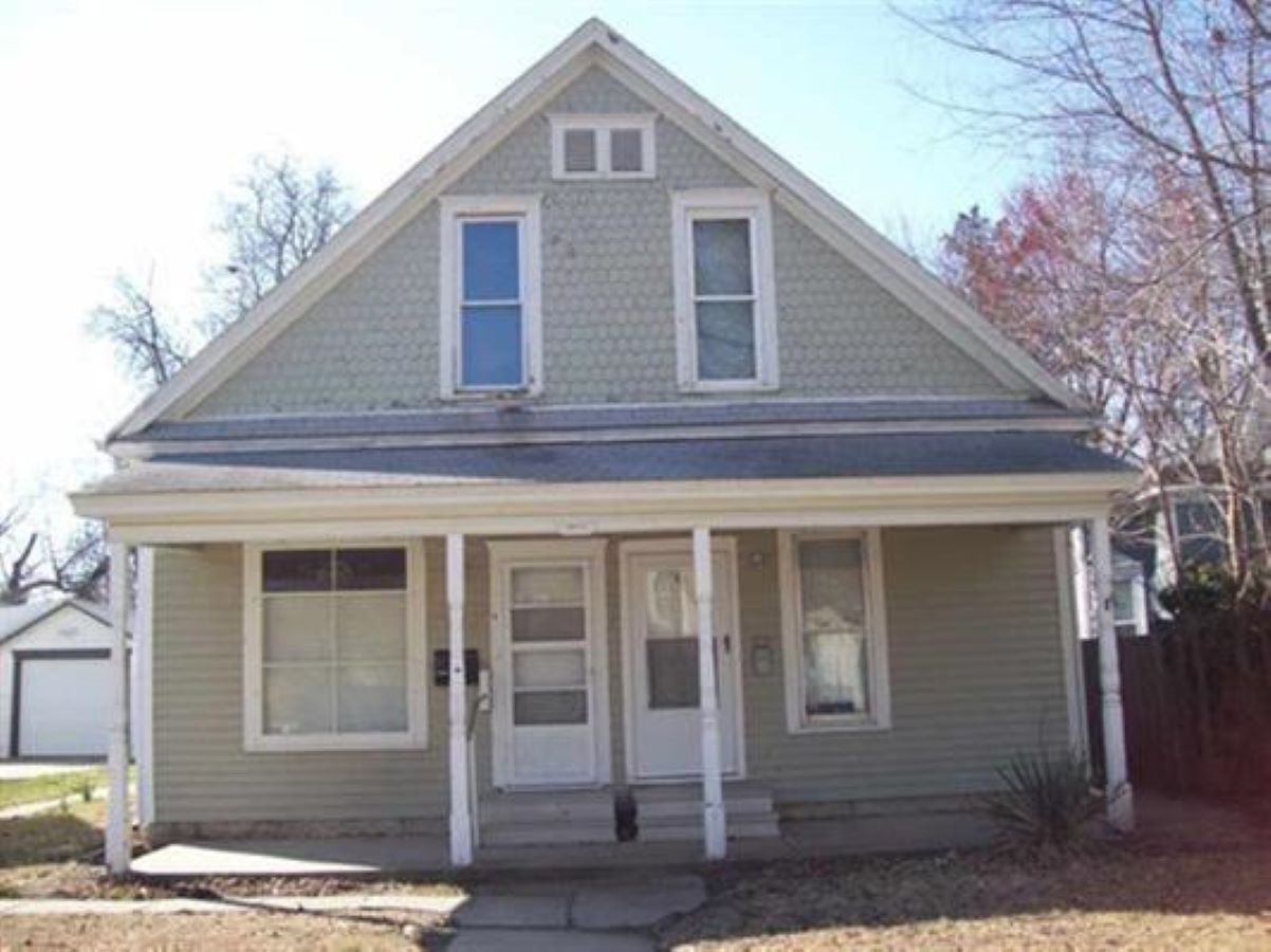 513 W Broadway Property Photo 1